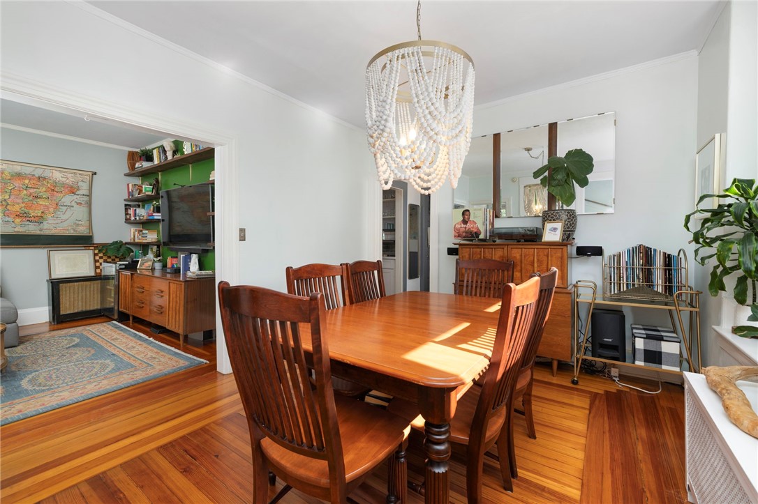 12 Glendale Avenue