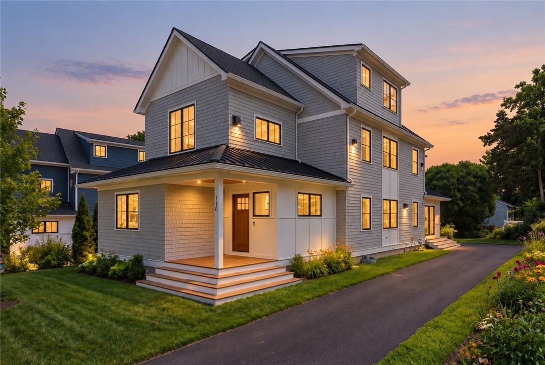 118 Newport Avenue