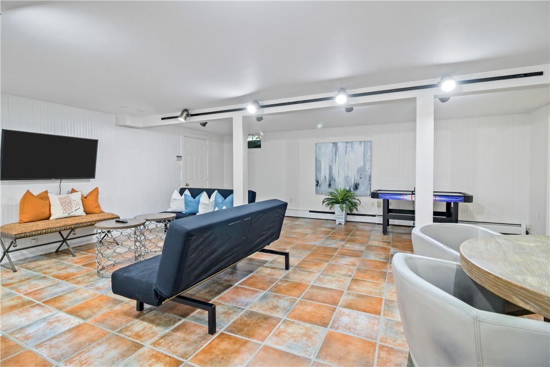 1 Harbor View Drive