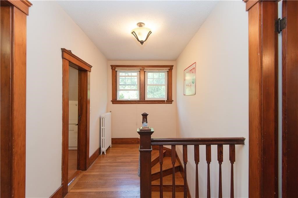 556 East Main Road
