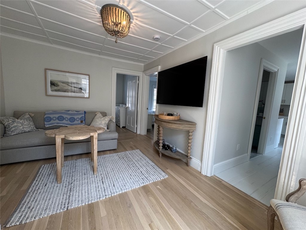 8 Barney Street B