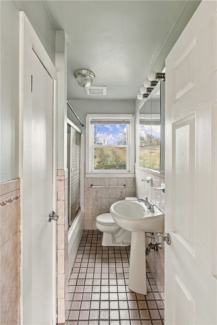 136 Durfee Road