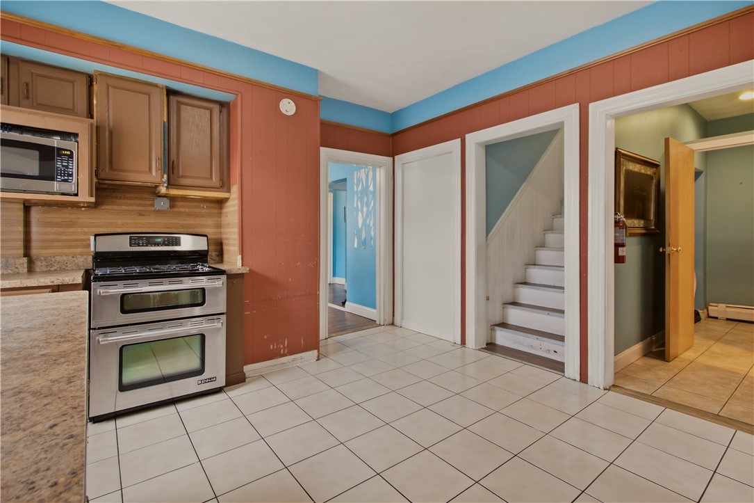 1003 Douglas Avenue
