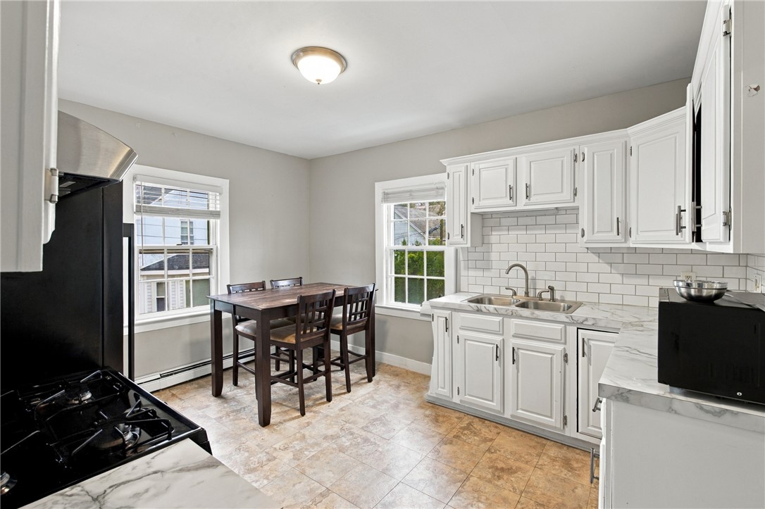 82 Burnside Avenue 2