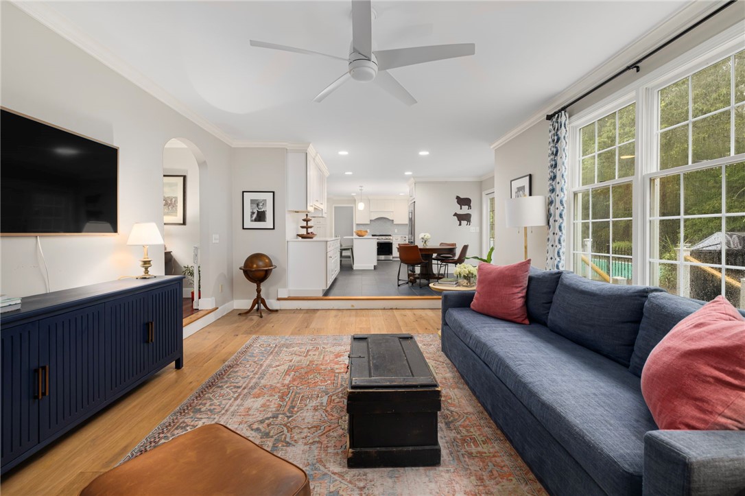 77 Mockingbird Lane