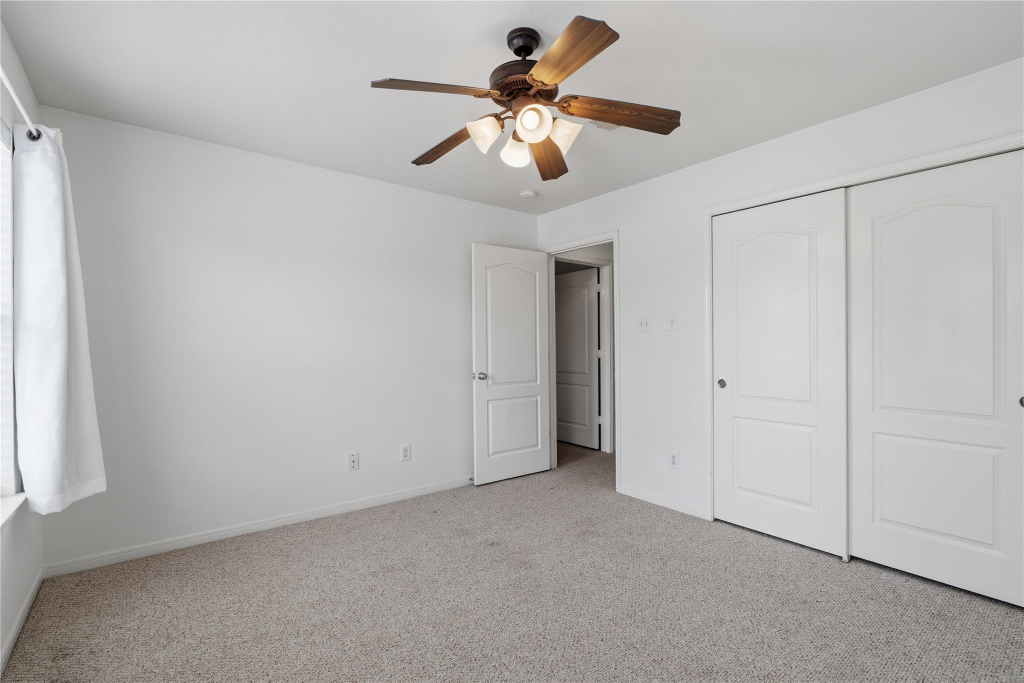 7414 Hollister Spring