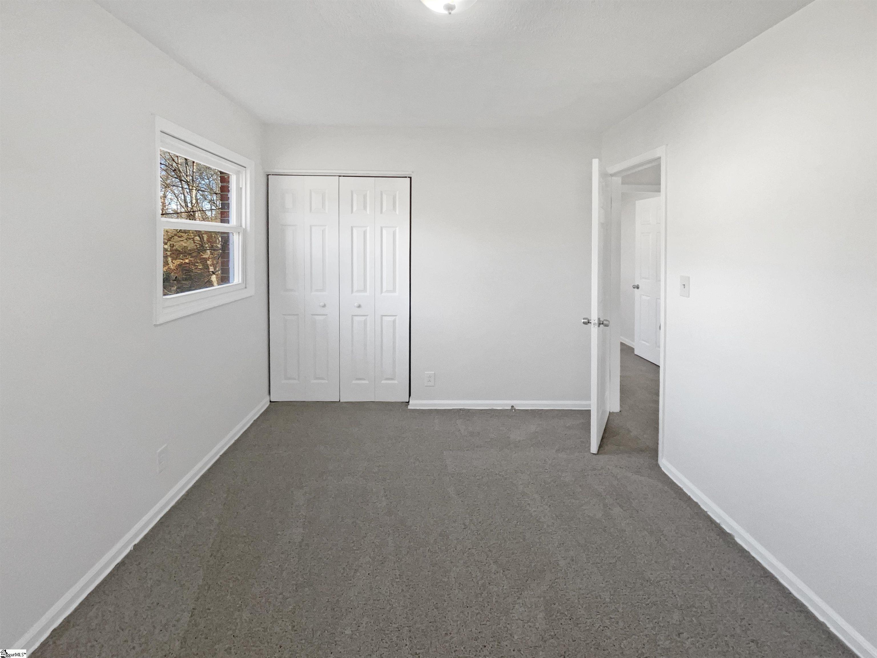 114 Woodridge Circle