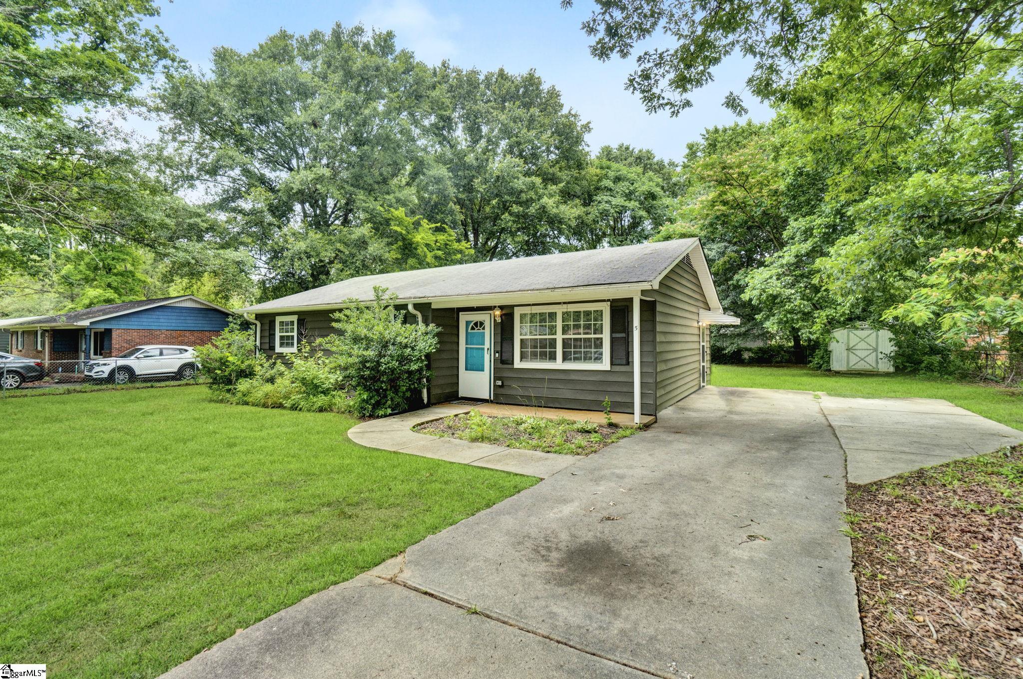 5 Prestbury Drive