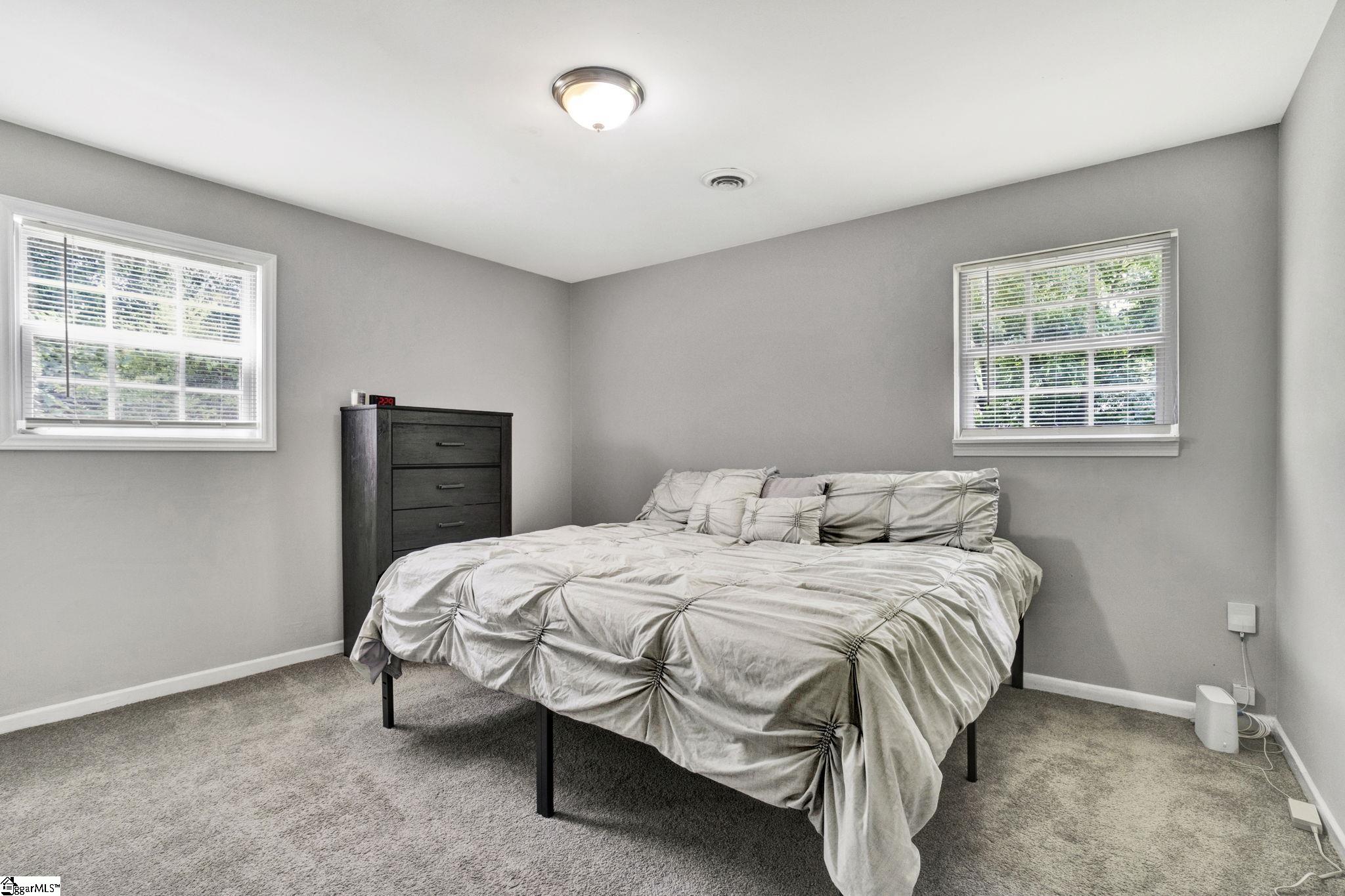 5 Prestbury Drive