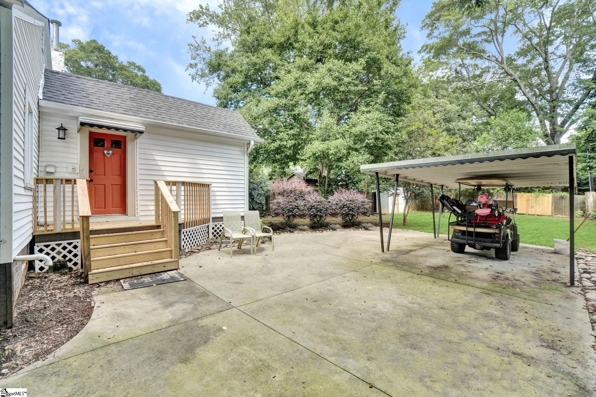 122 Parkwood Drive
