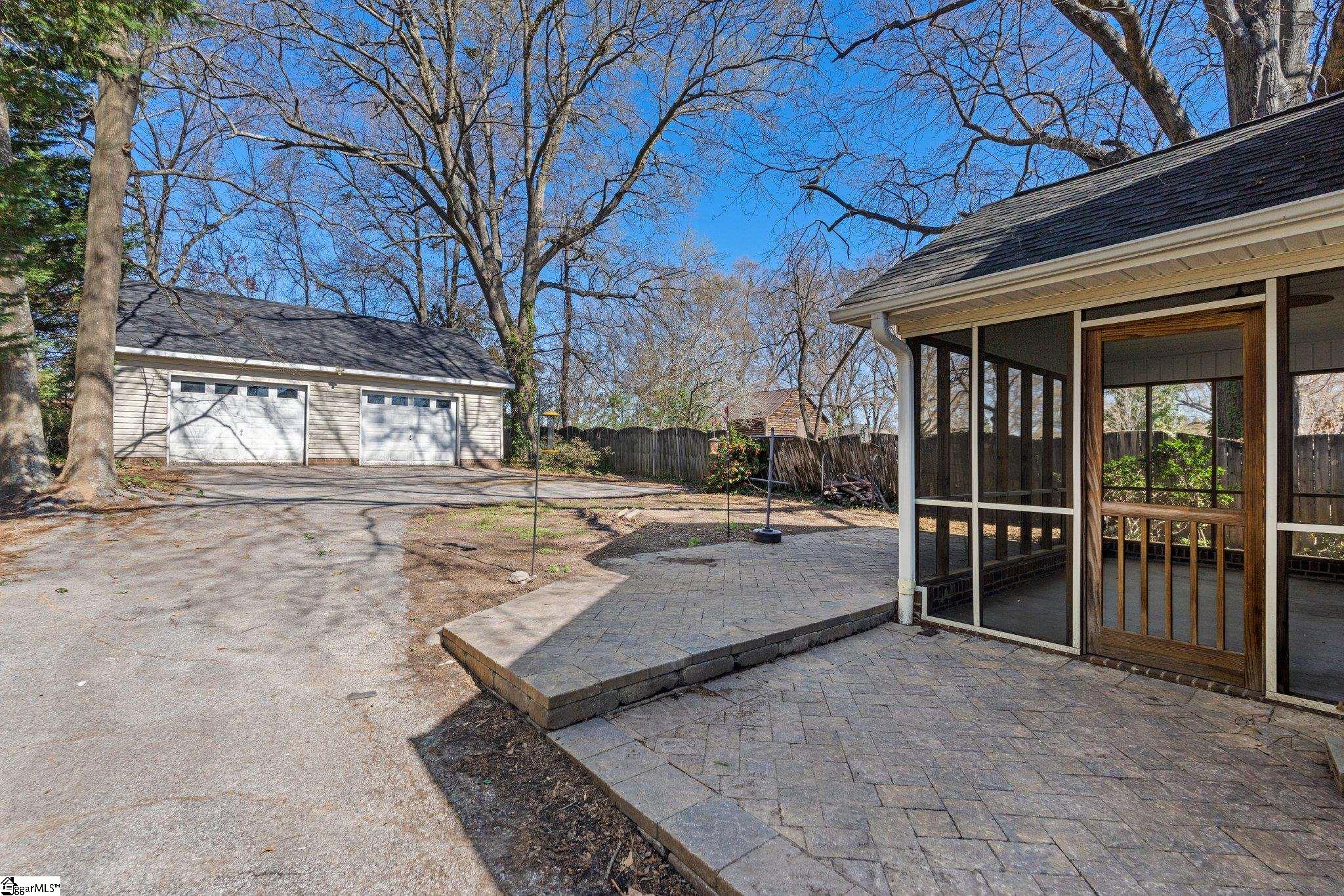 17 Simmons Avenue
