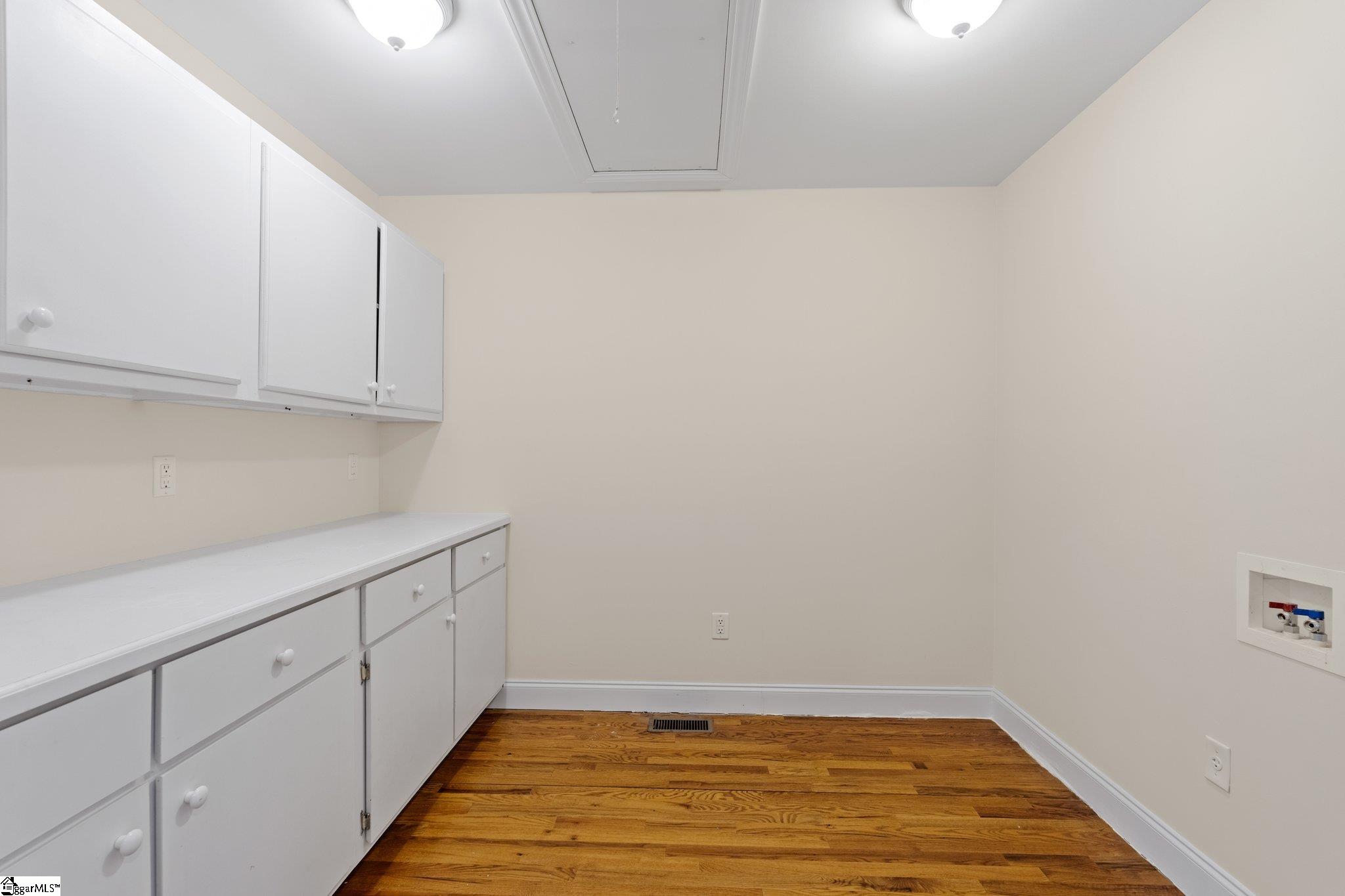 17 Simmons Avenue