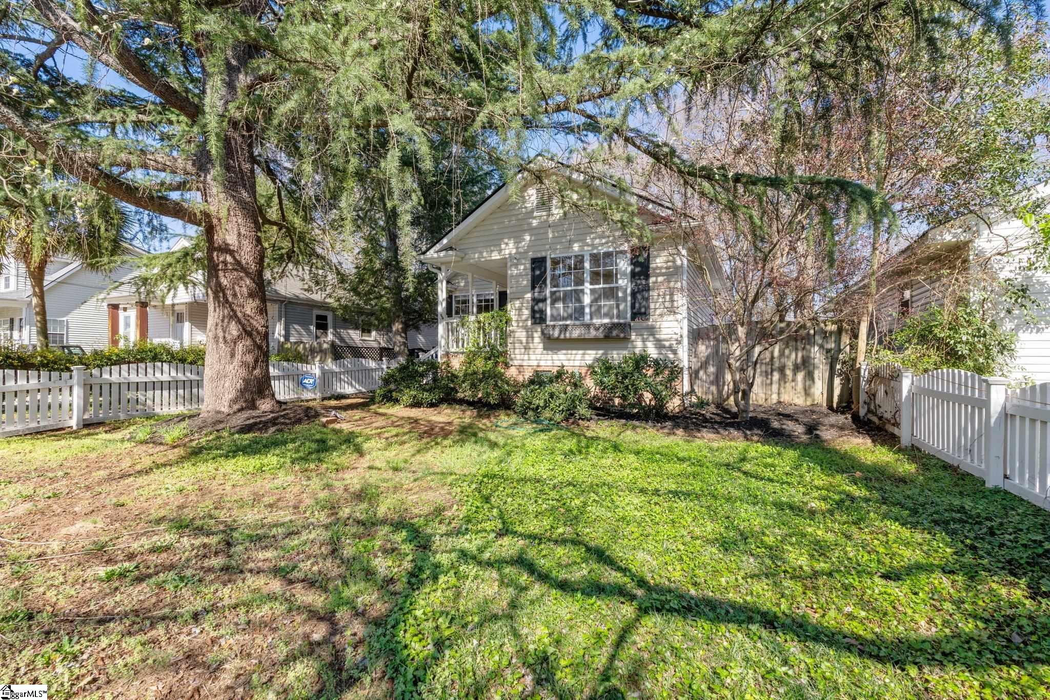 17 Simmons Avenue