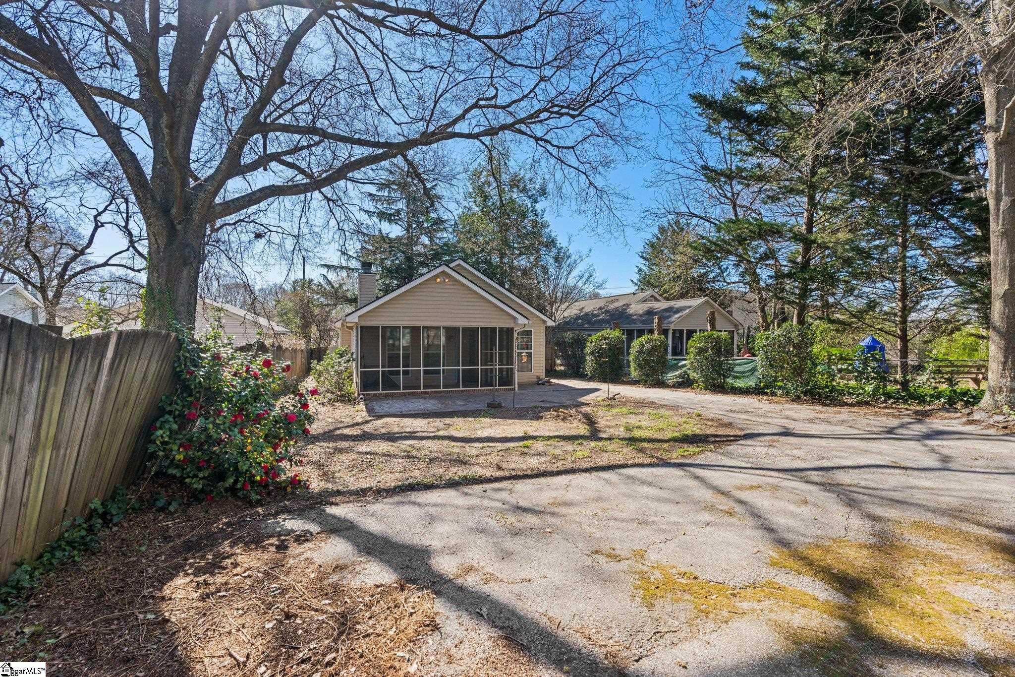 17 Simmons Avenue