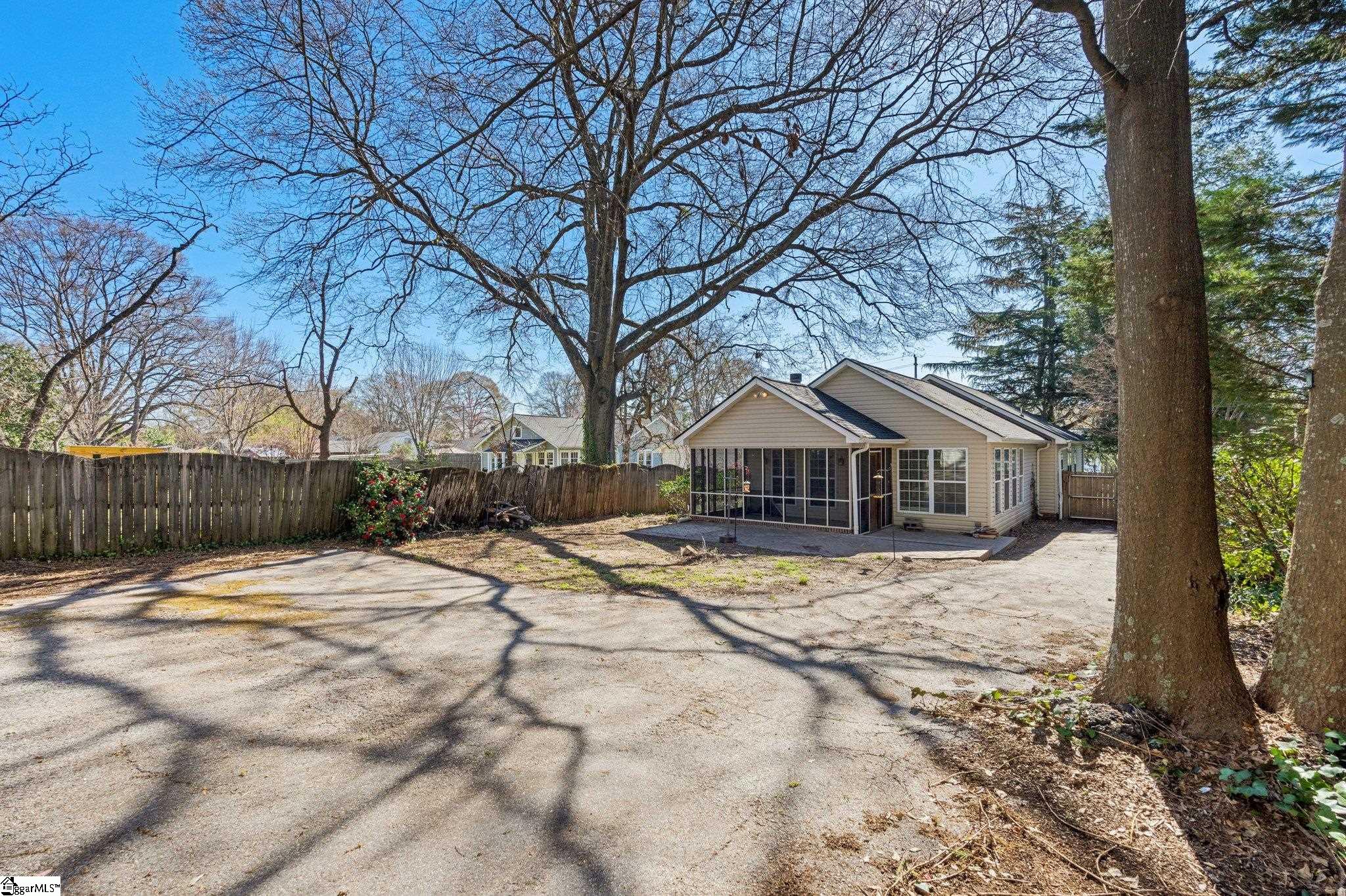 17 Simmons Avenue