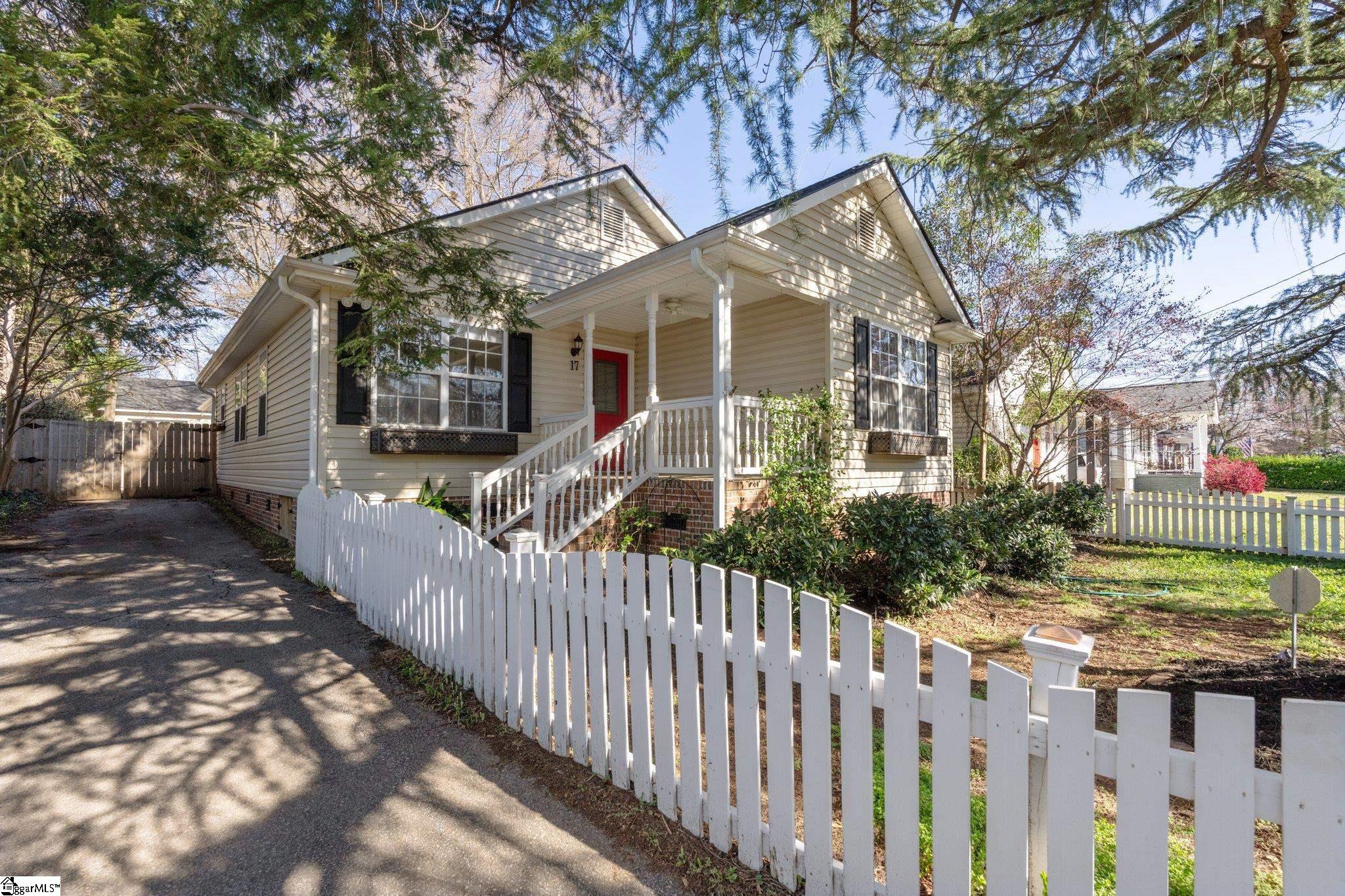 17 Simmons Avenue