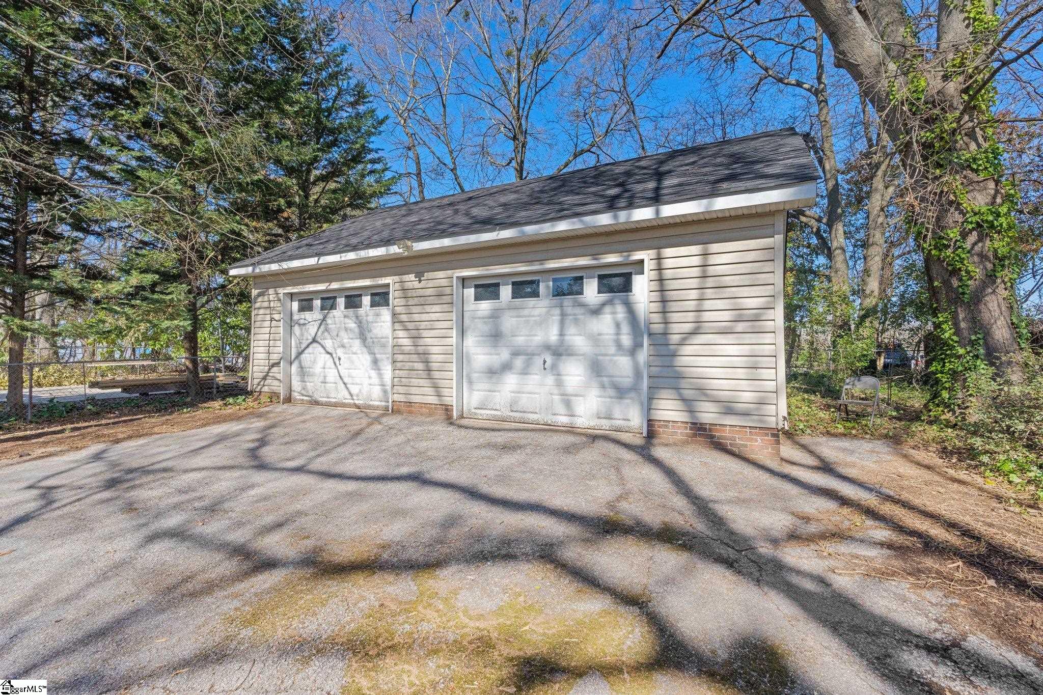 17 Simmons Avenue