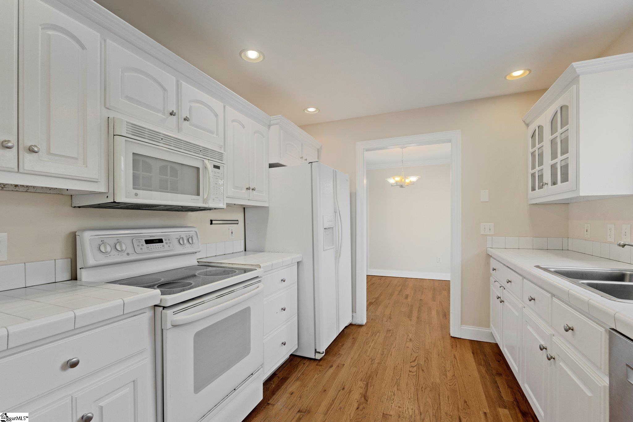 17 Simmons Avenue