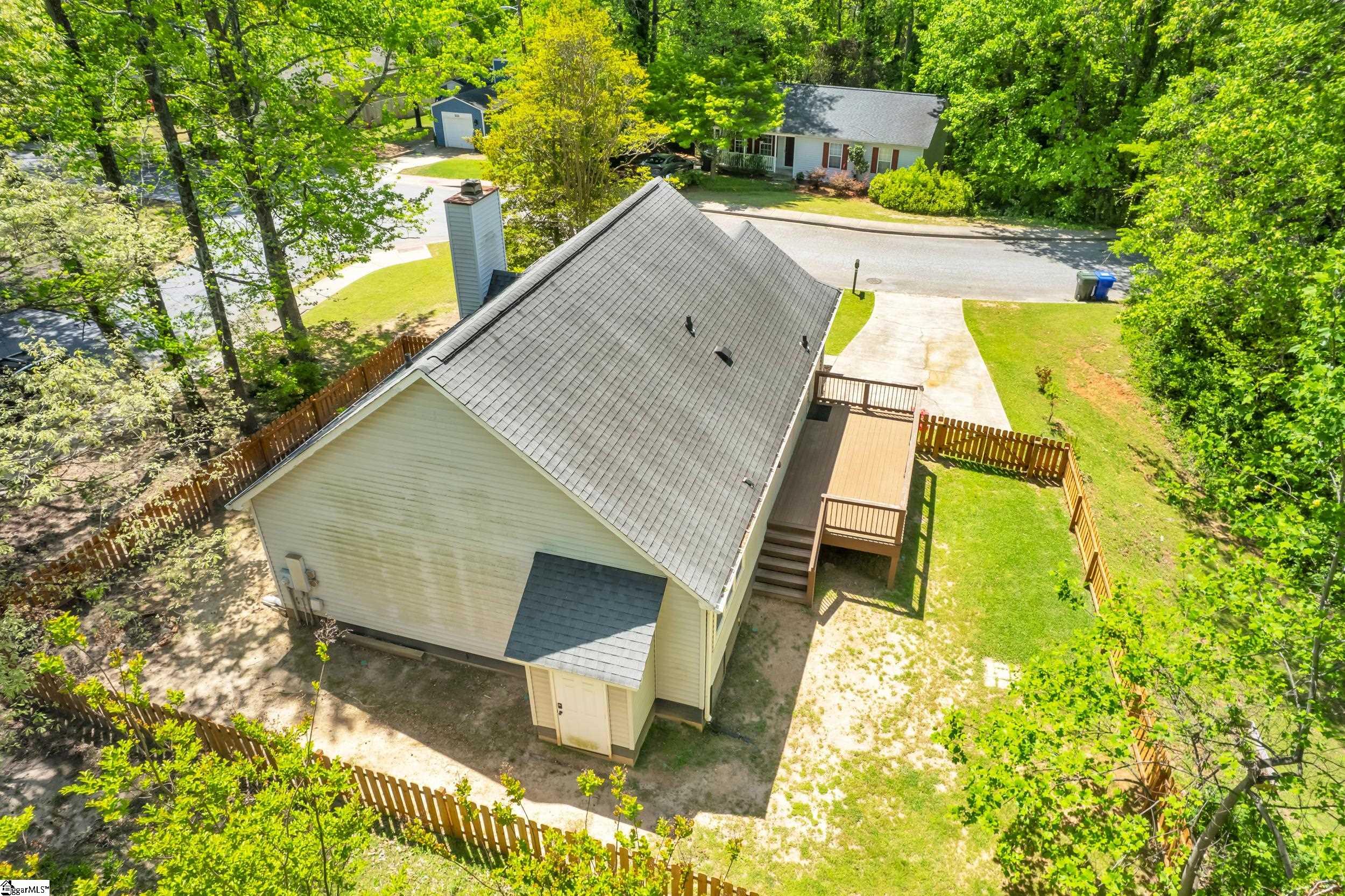 1016 Summit Drive
