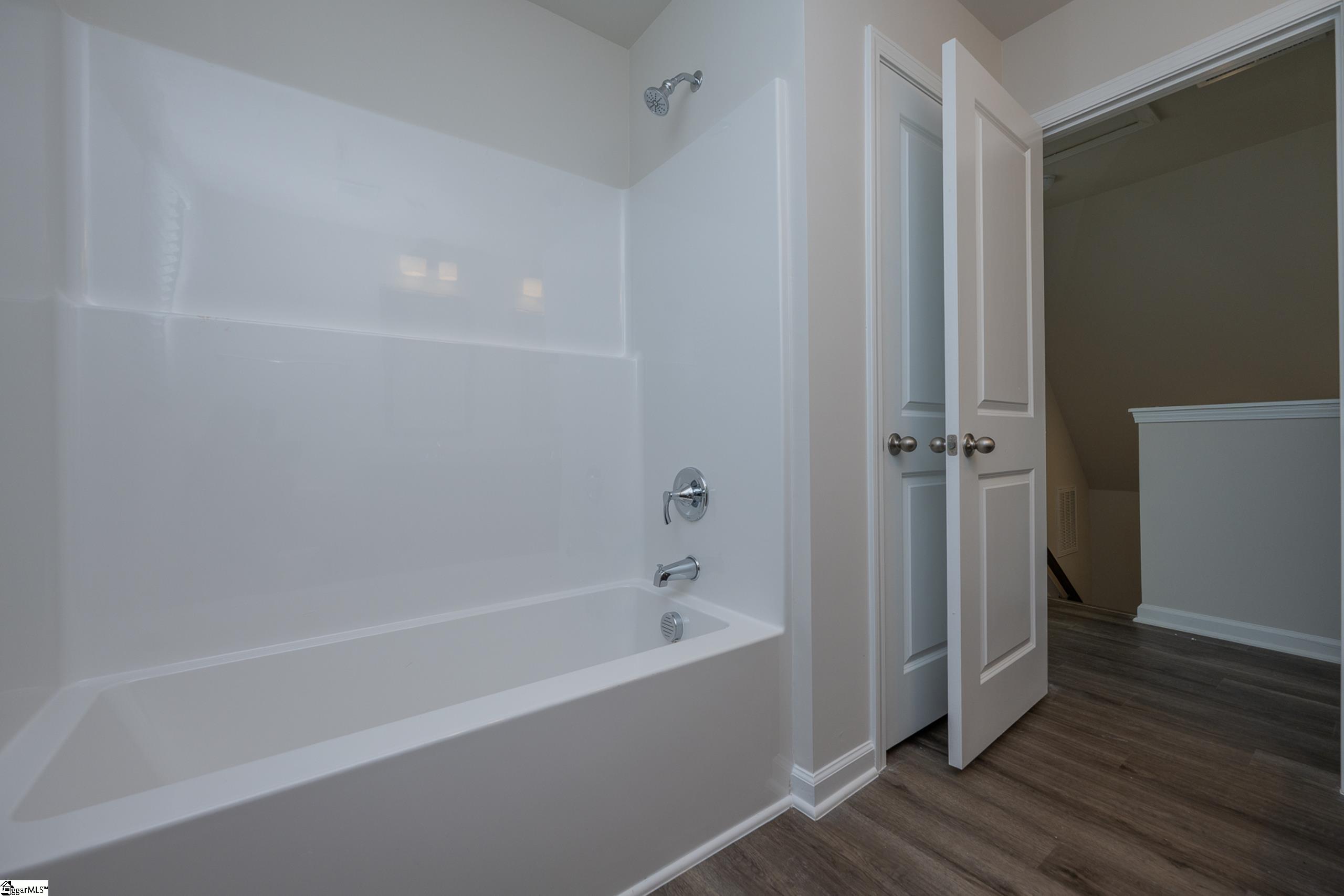 5 Thorndike Way
