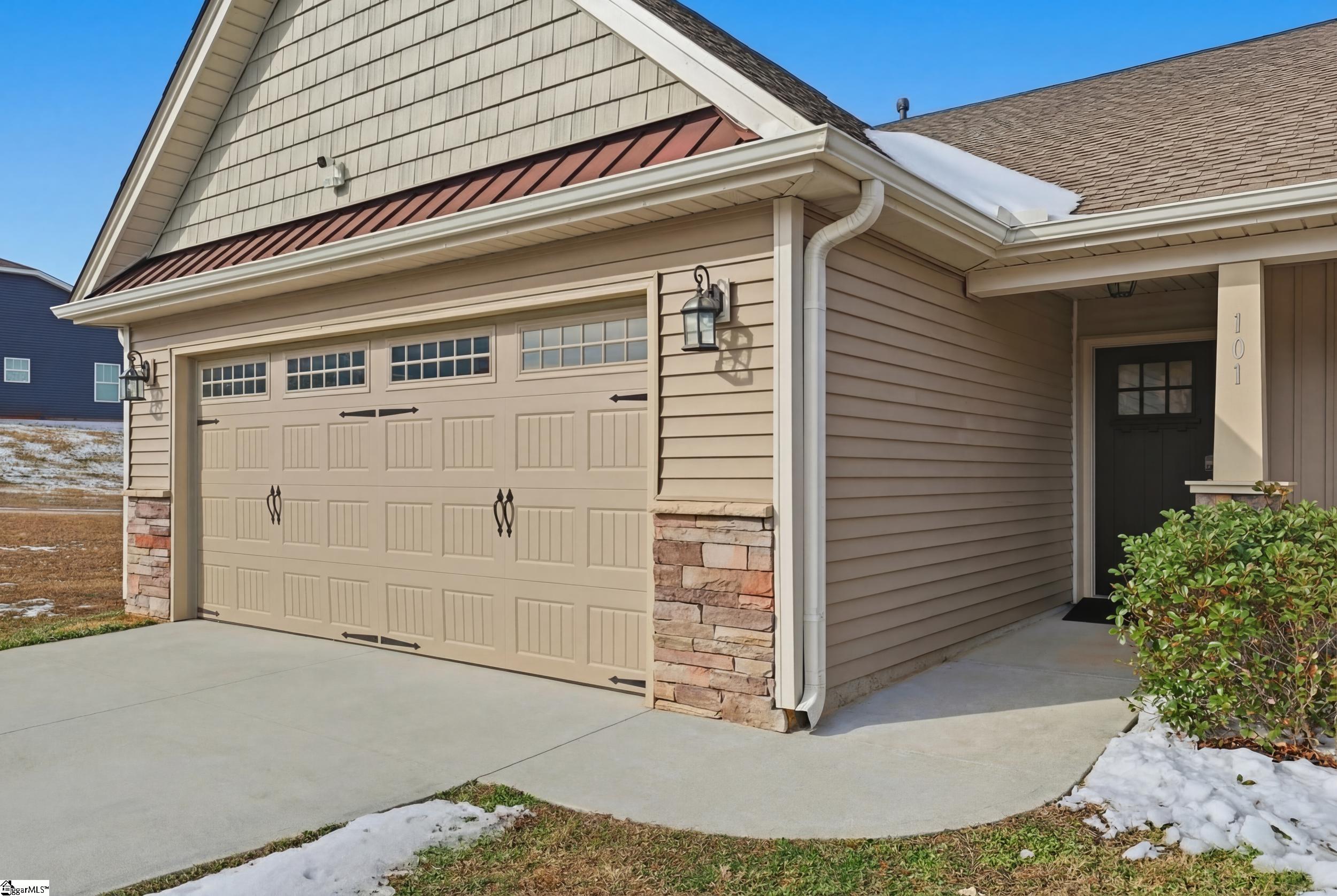 101 Forest Ridge Way