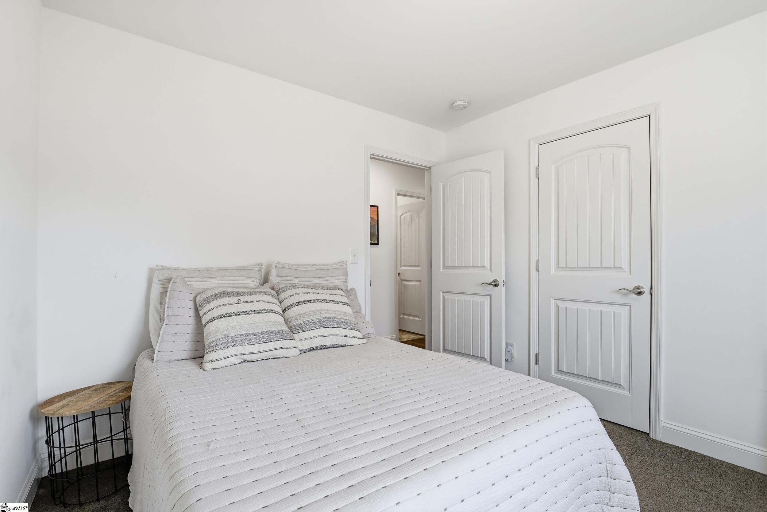 101 Forest Ridge Way