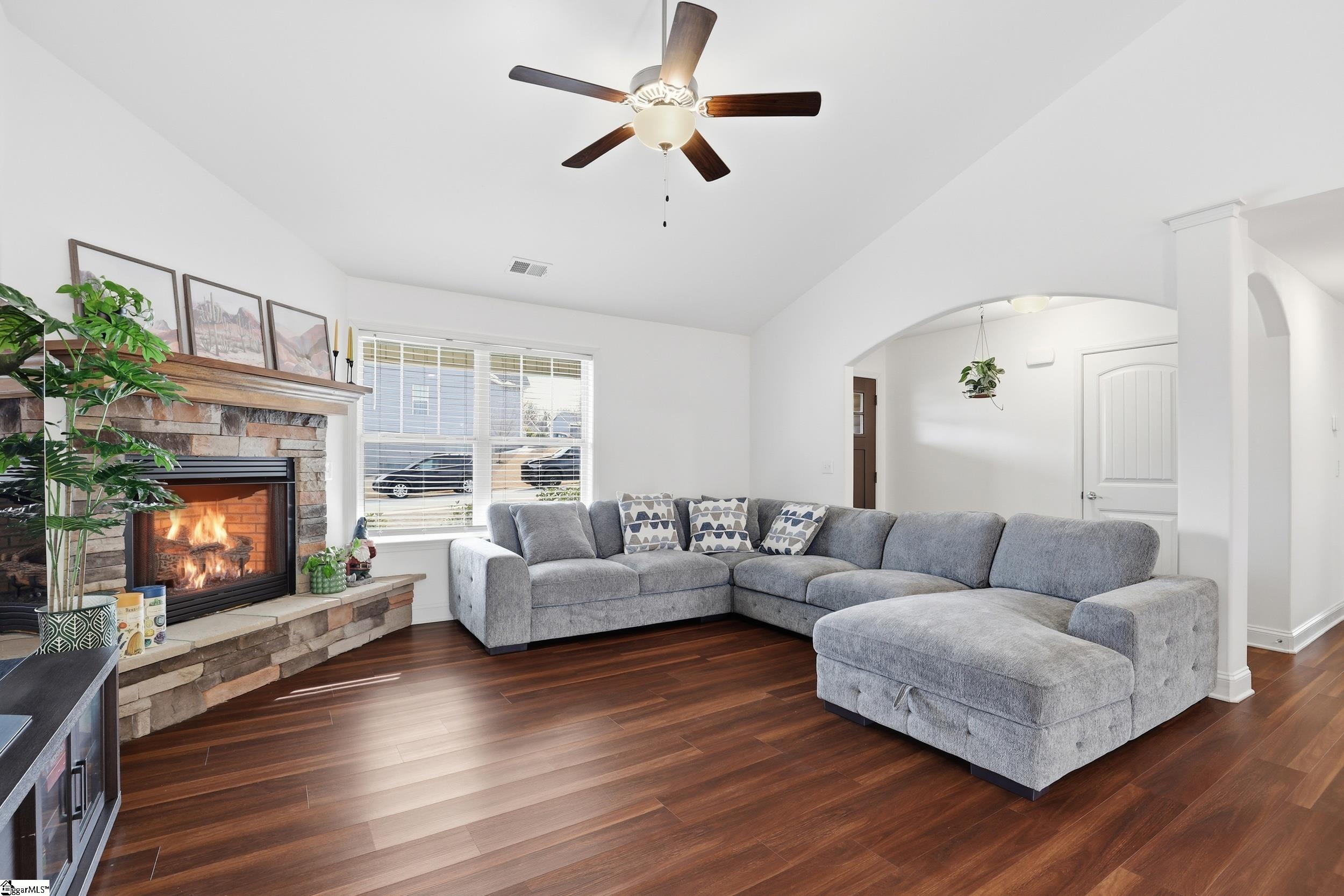 101 Forest Ridge Way