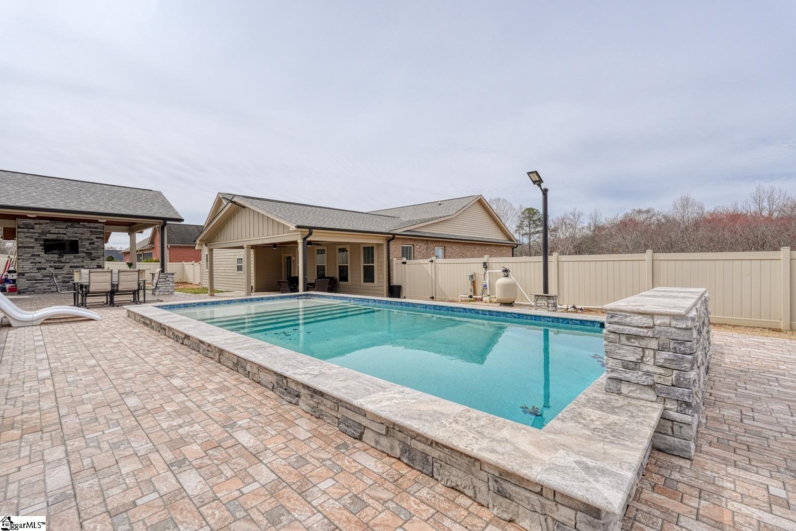 139 Floyd Meadow Drive