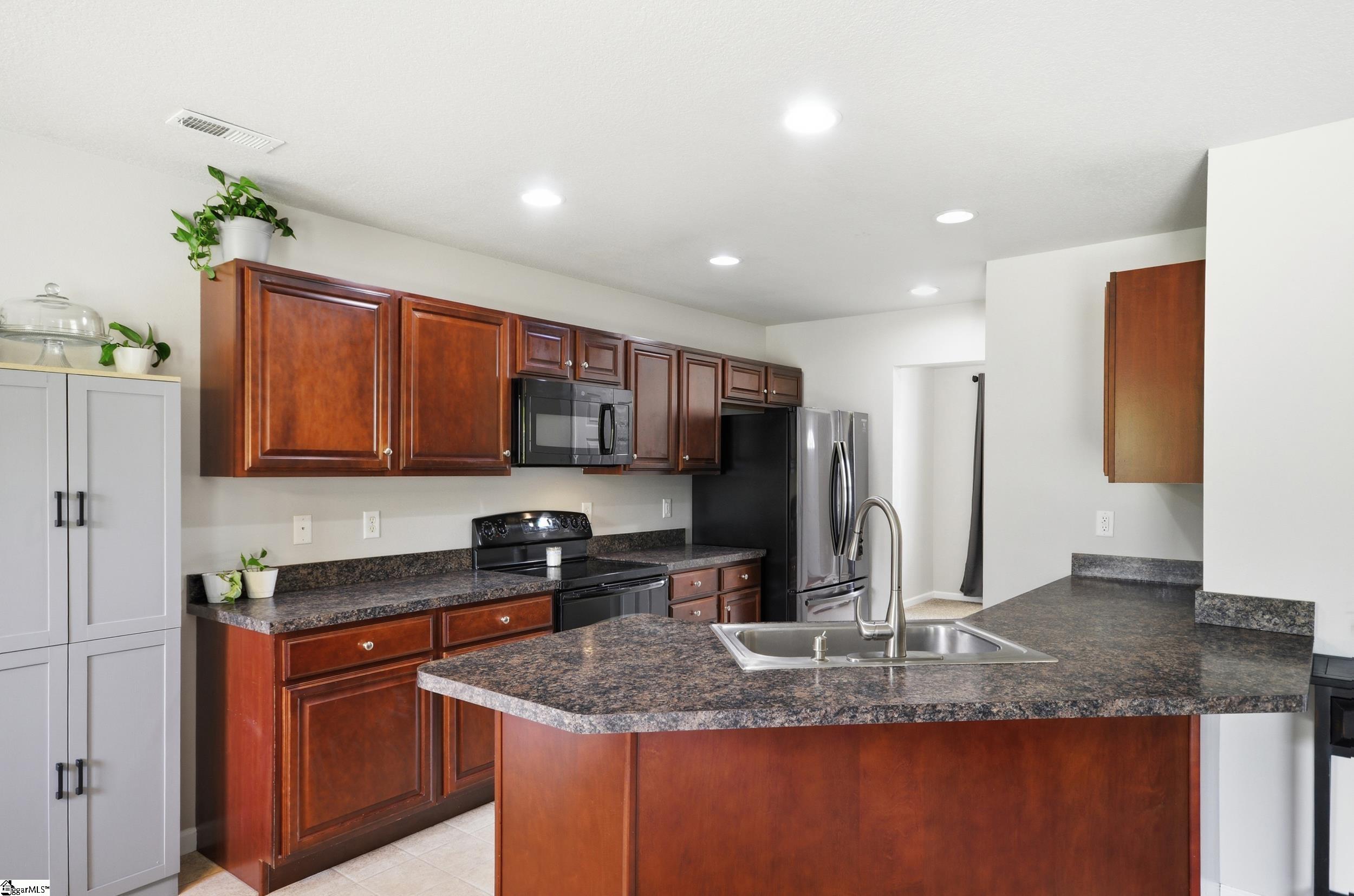 935 Echo Ridge Drive