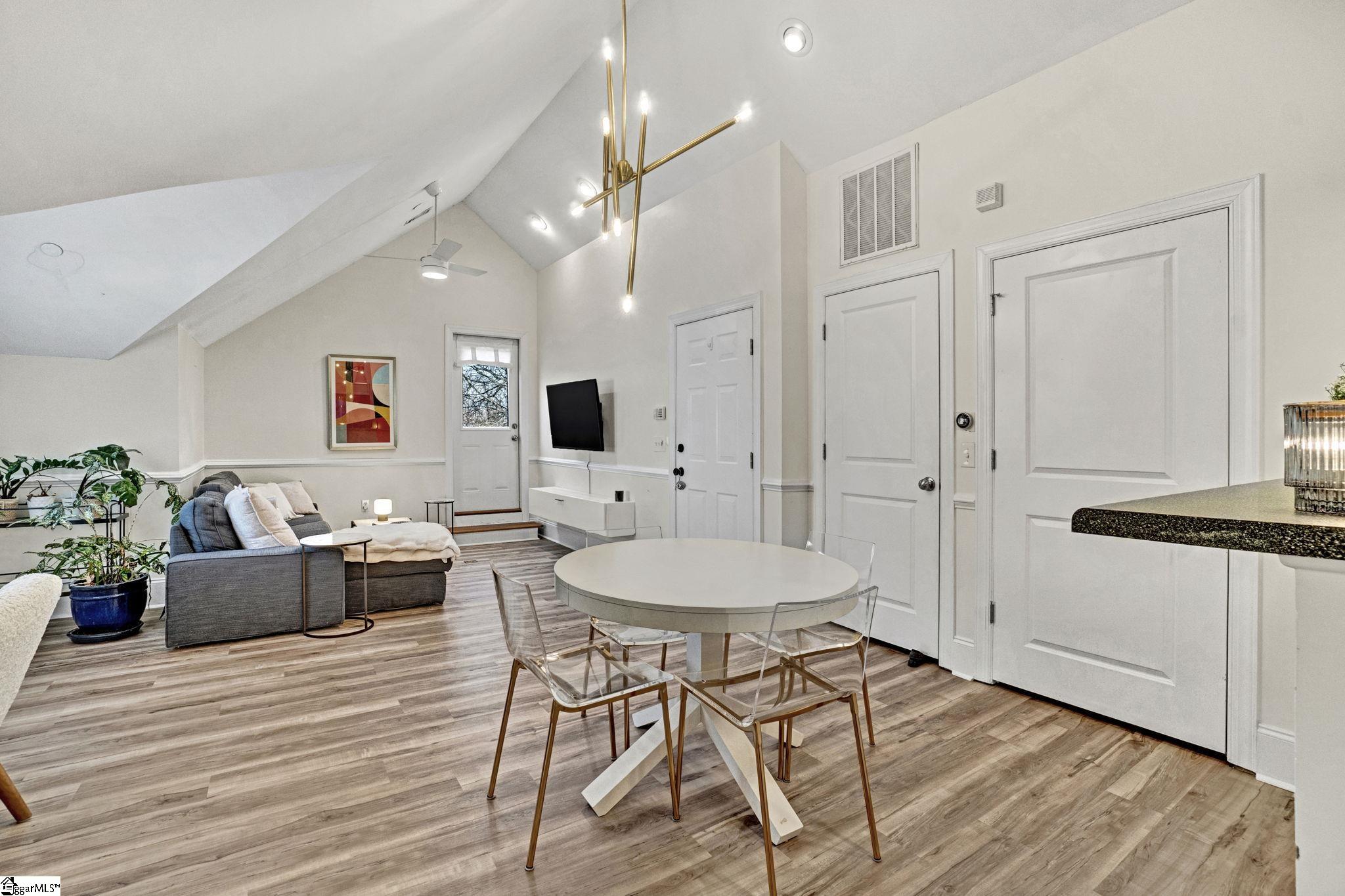 204 E Park Avenue Unit 603
