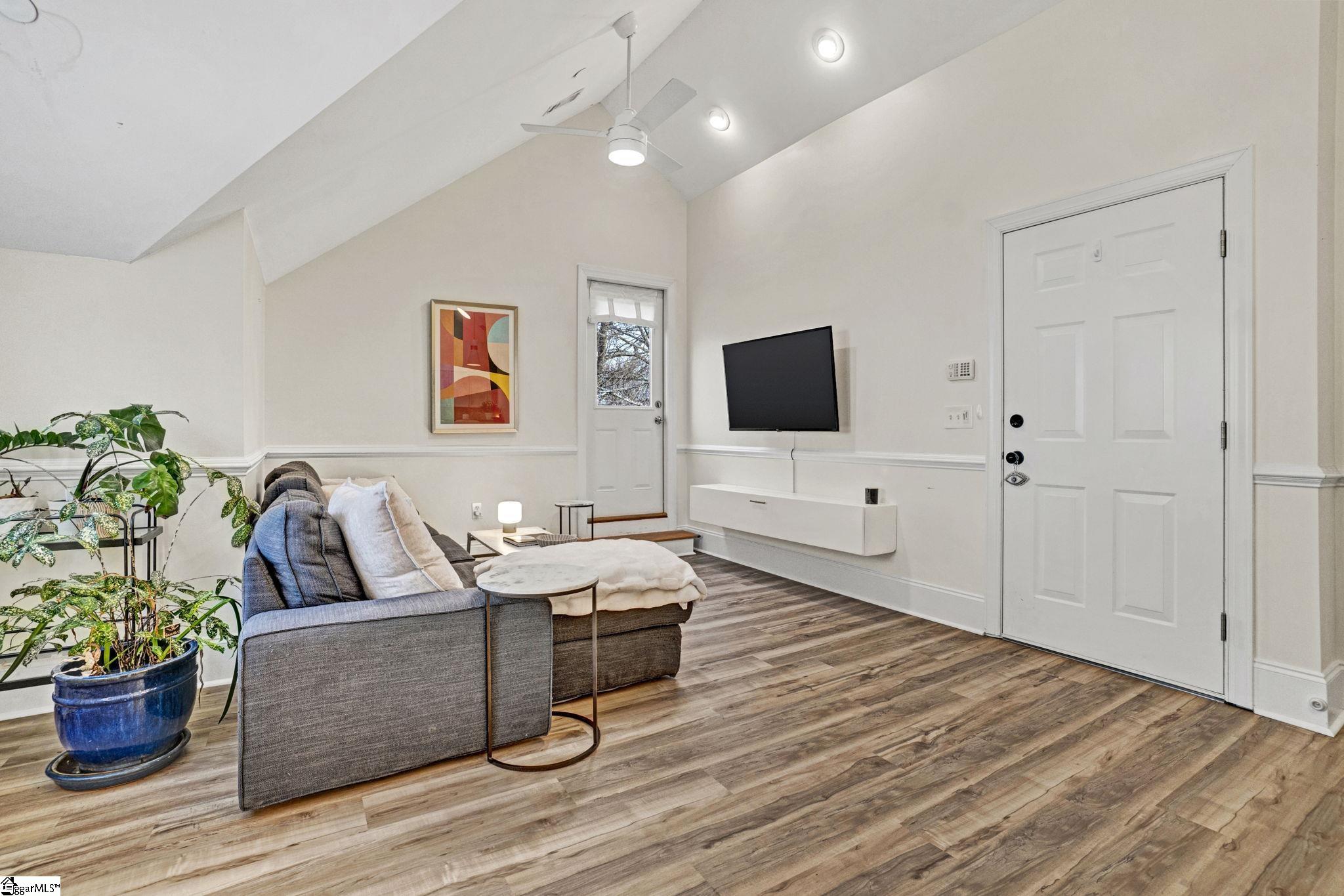 204 E Park Avenue Unit 603