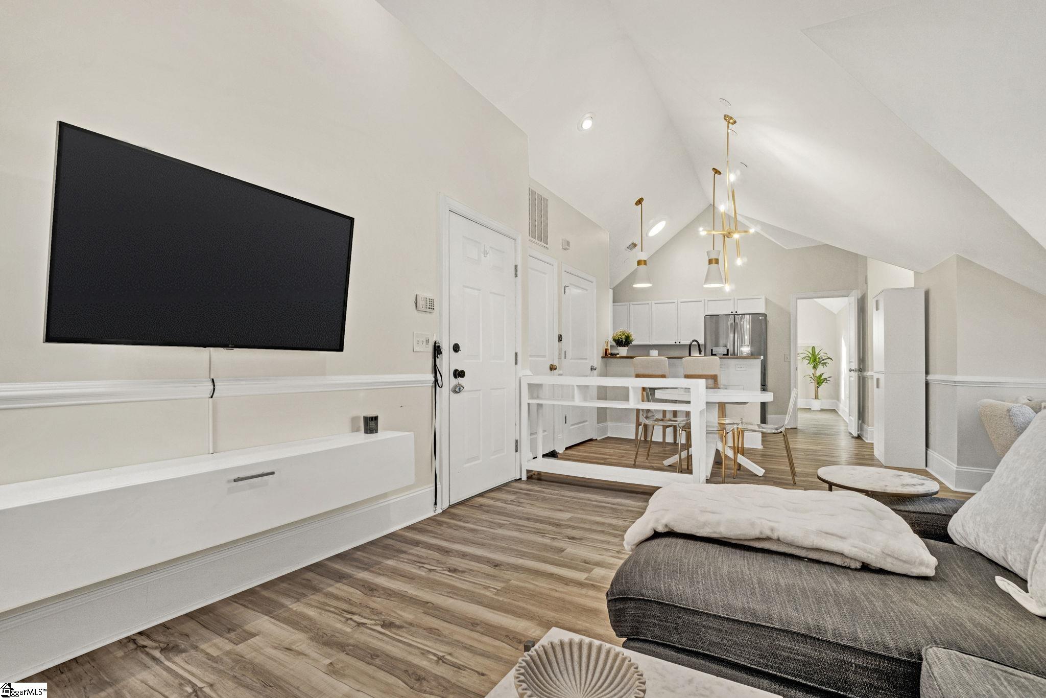 204 E Park Avenue Unit 603