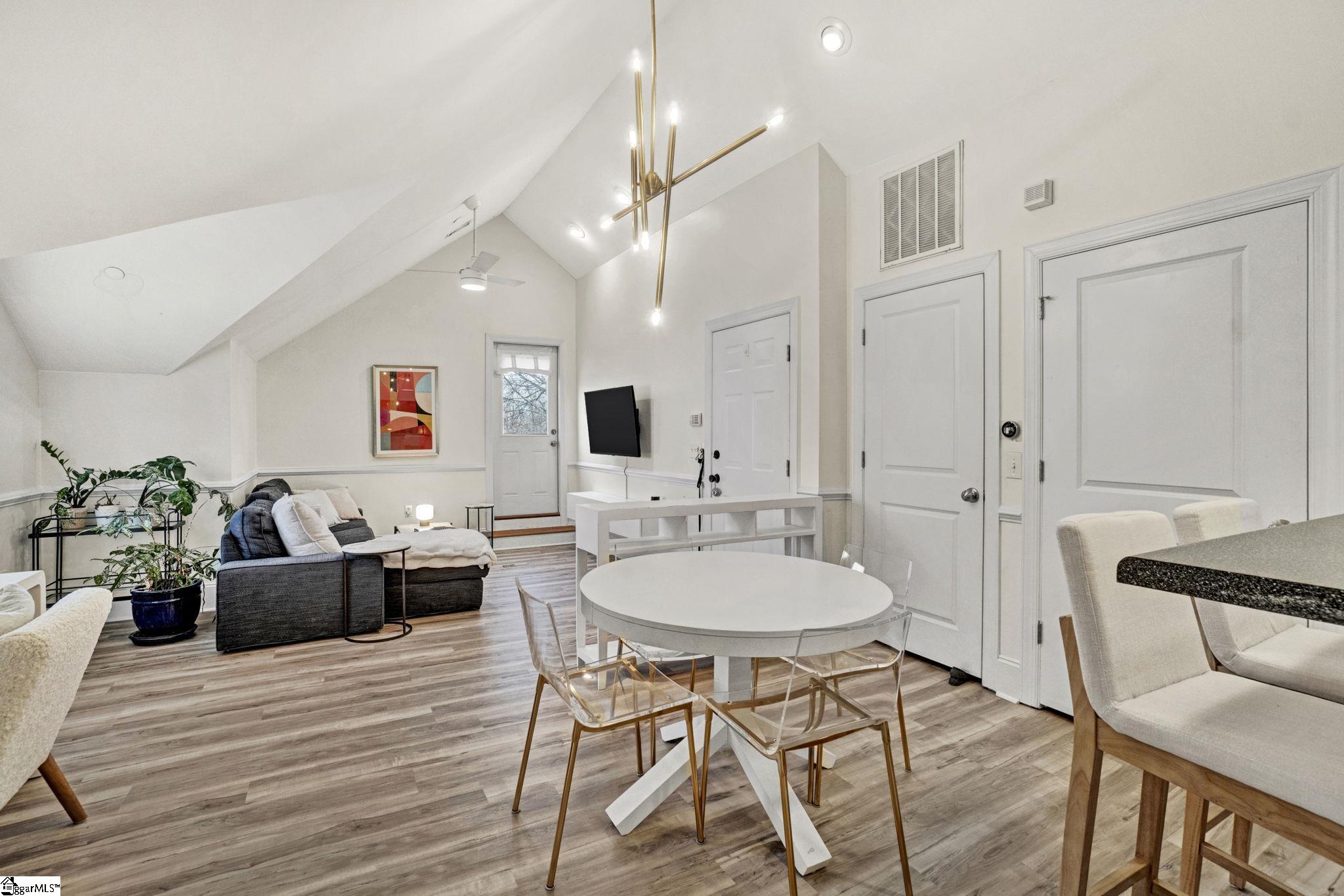 204 E Park Avenue Unit 603
