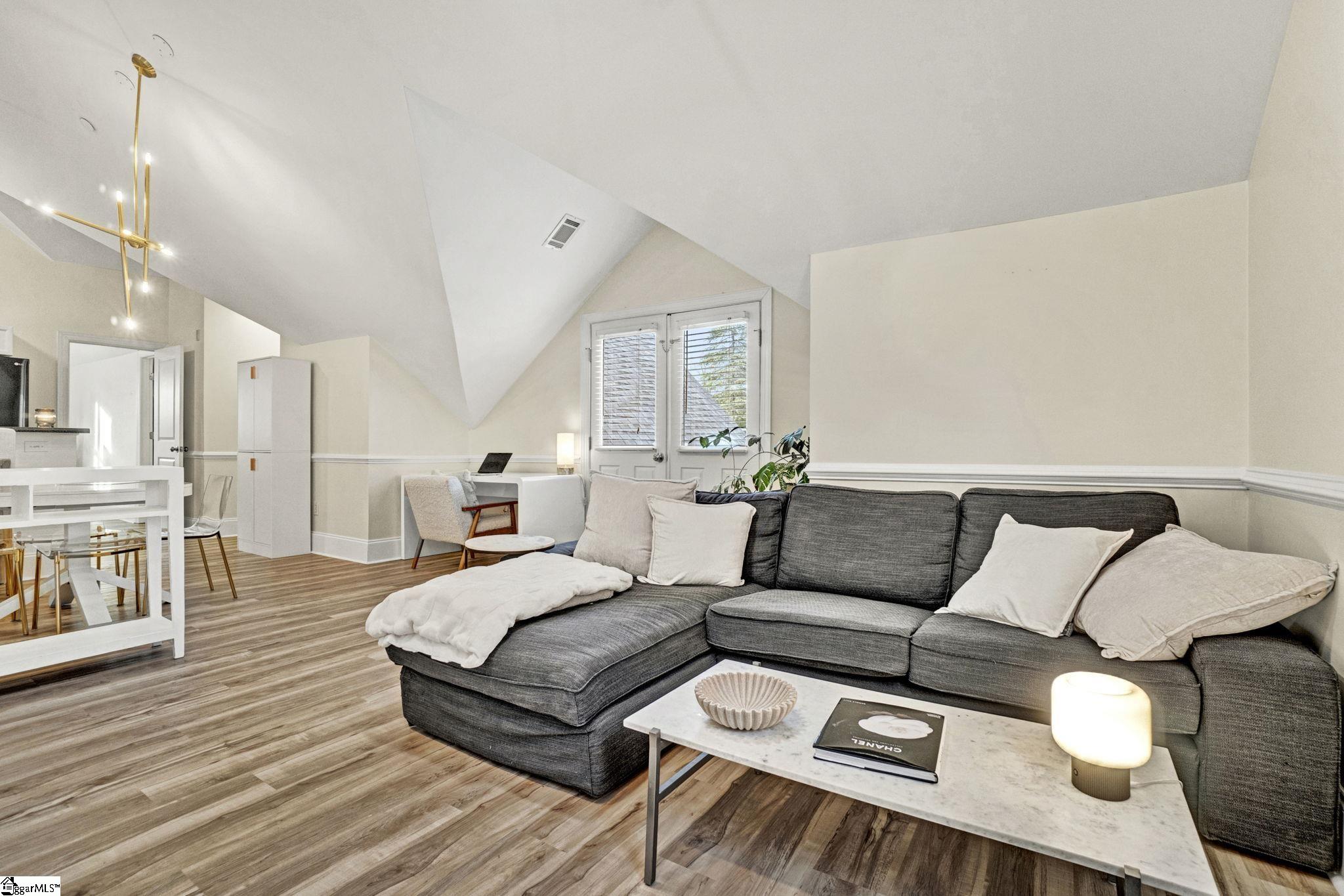 204 E Park Avenue Unit 603