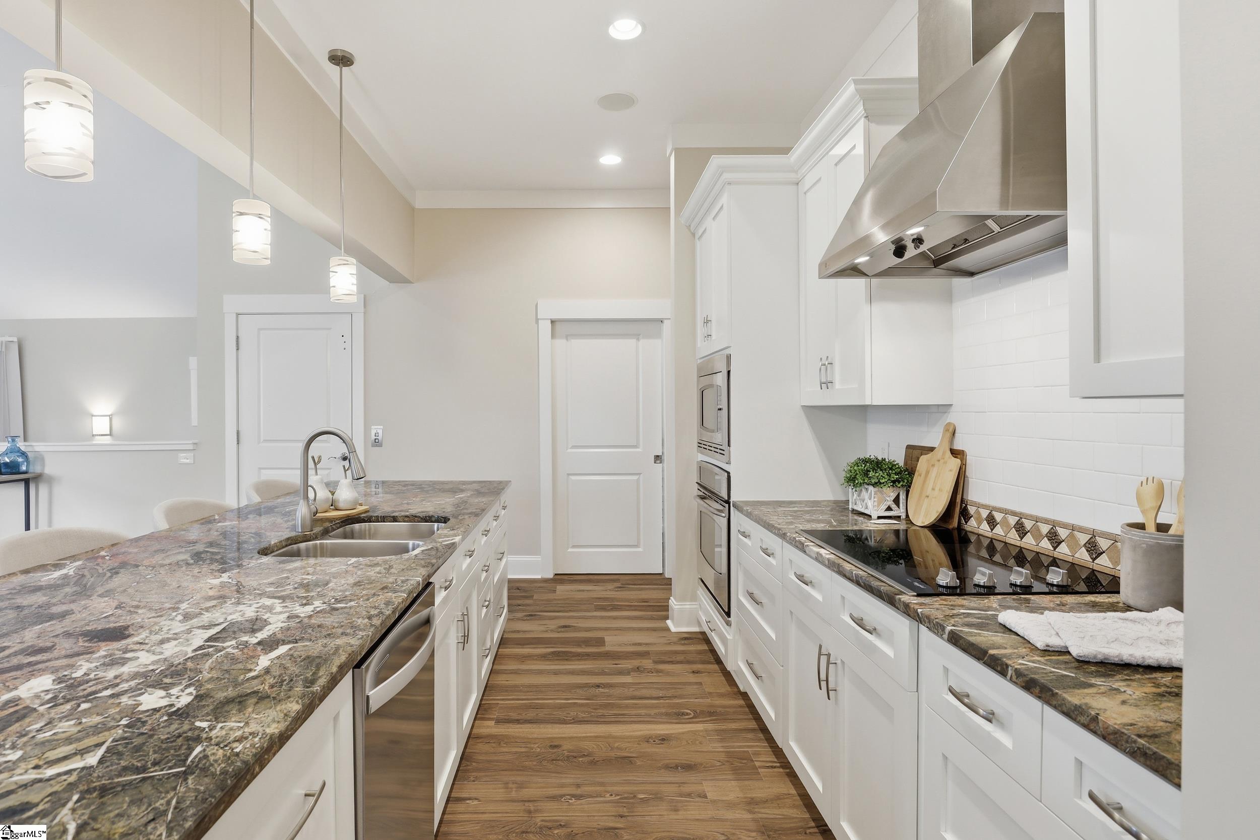 106 W Park Avenue Apt B