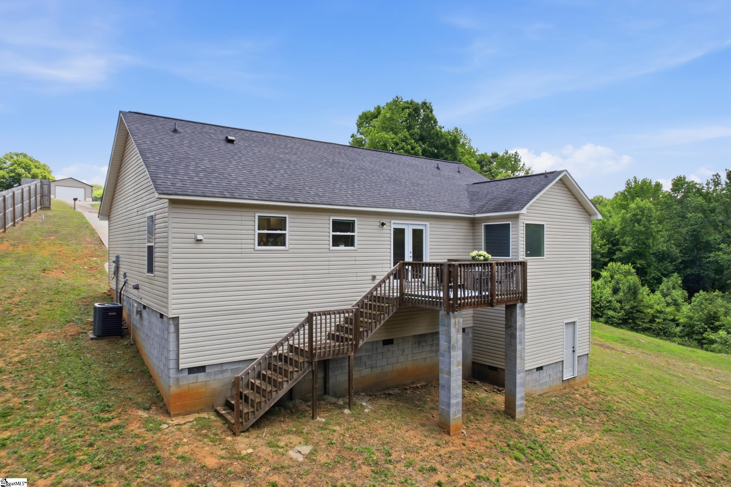 126 Robin Ridge Circle