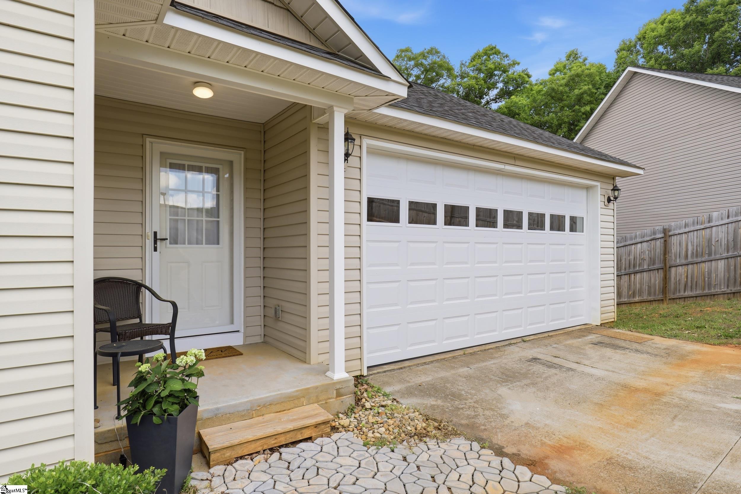 126 Robin Ridge Circle