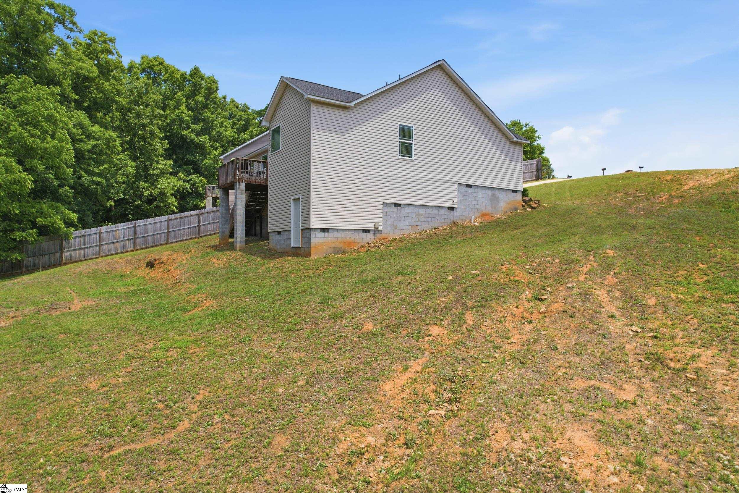 126 Robin Ridge Circle