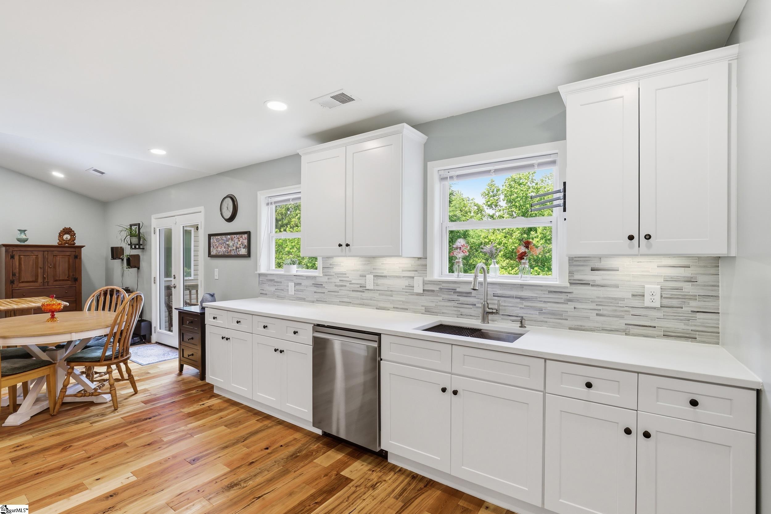 126 Robin Ridge Circle