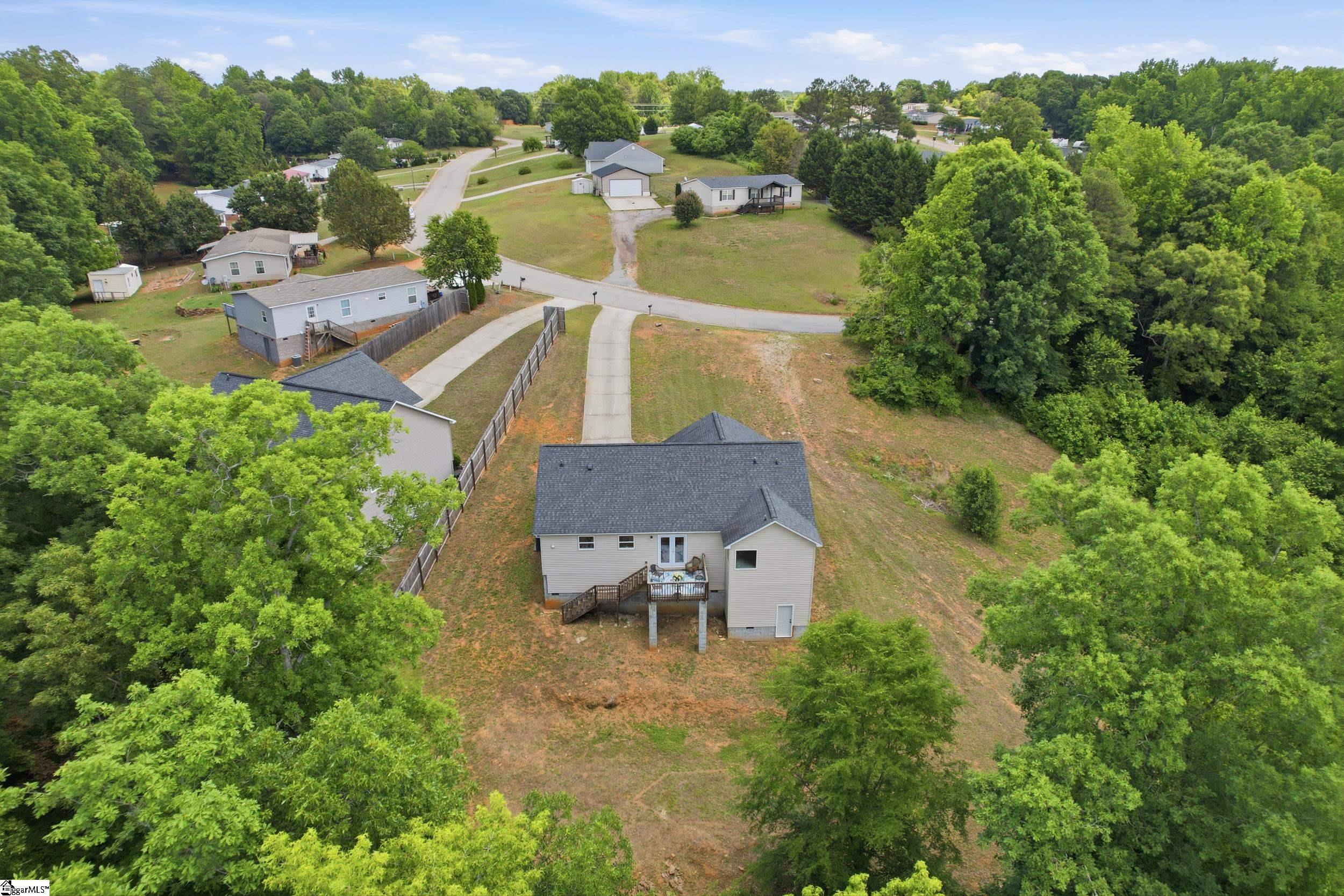 126 Robin Ridge Circle