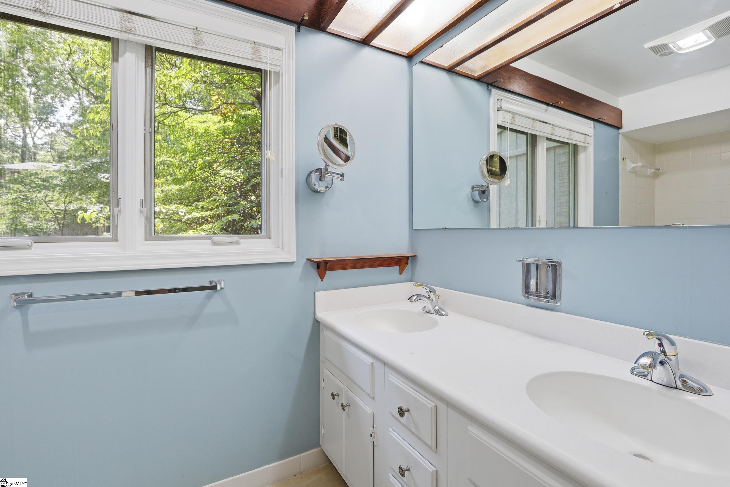 166 Ingleoak Lane