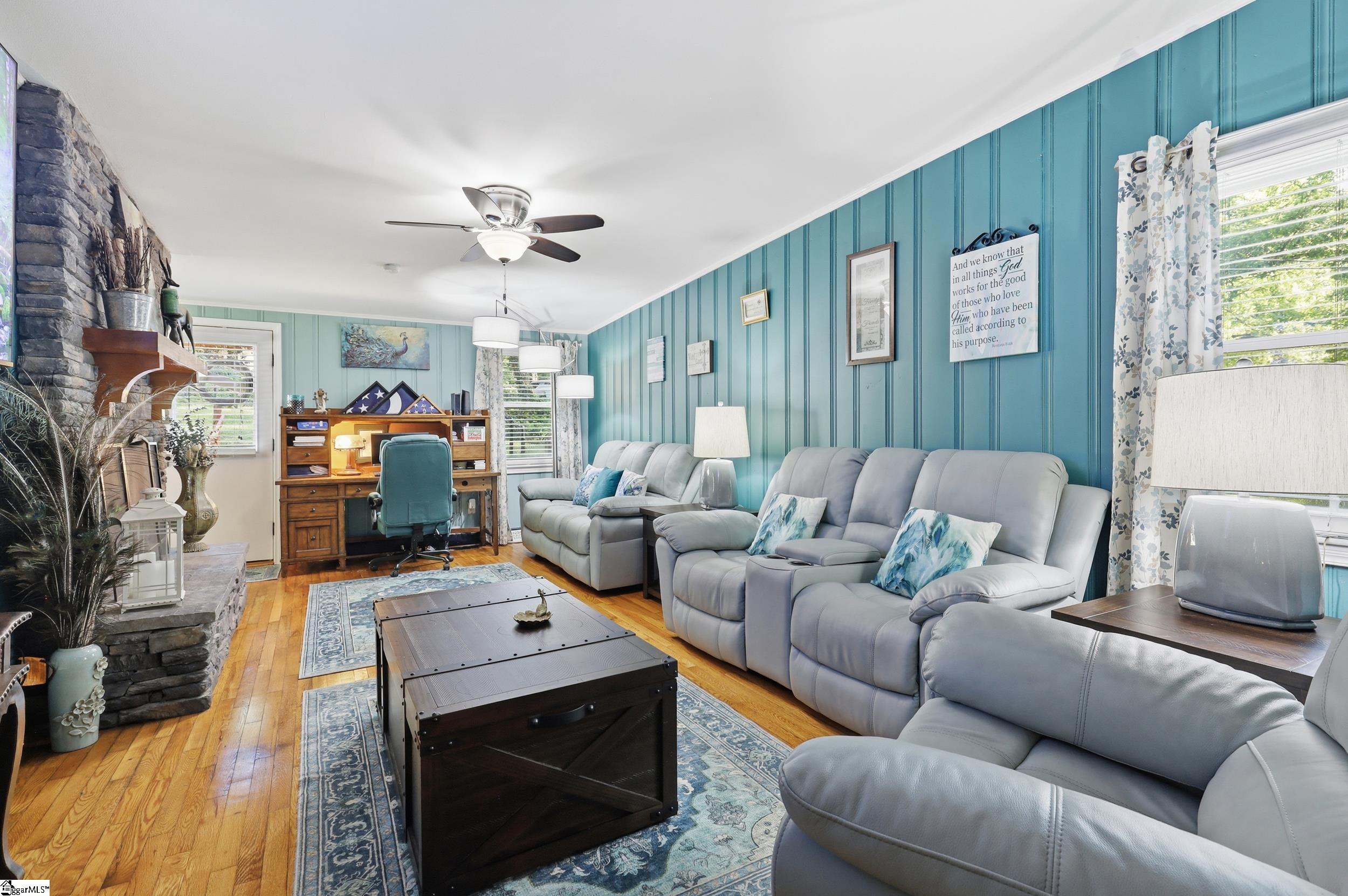 116 Lakeshore Drive