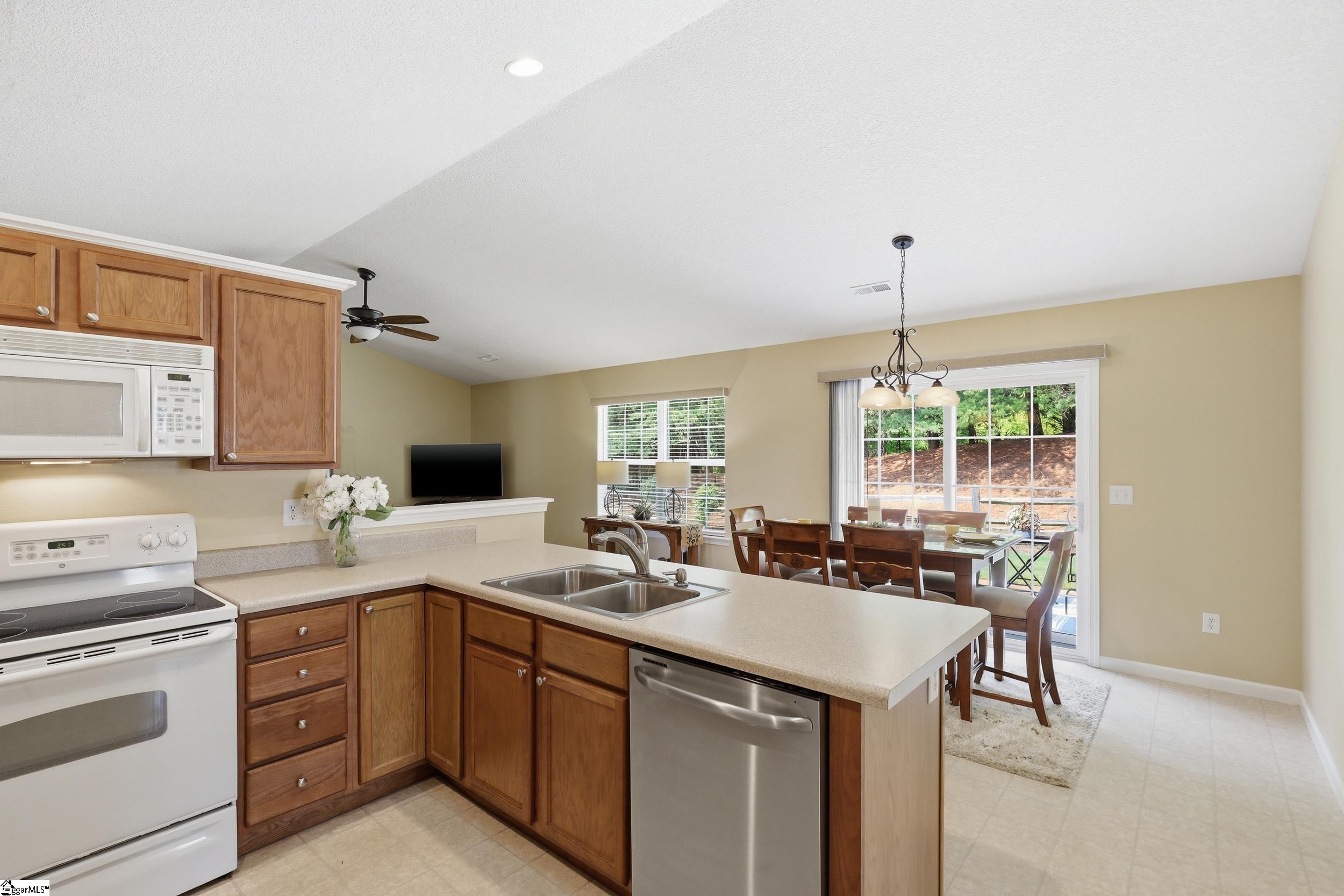115 Sturgeon Bay Drive
