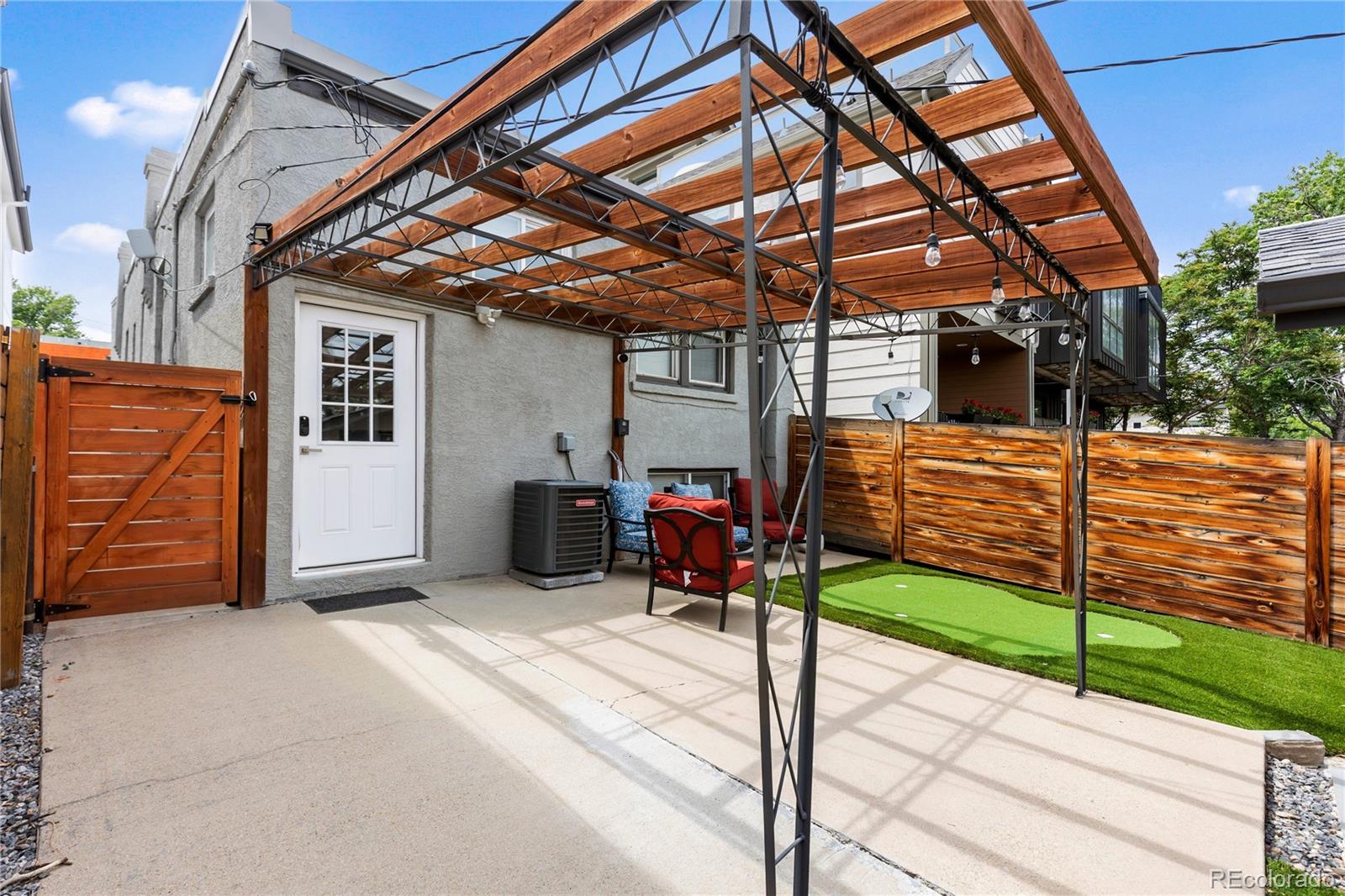 3606 Pecos Street