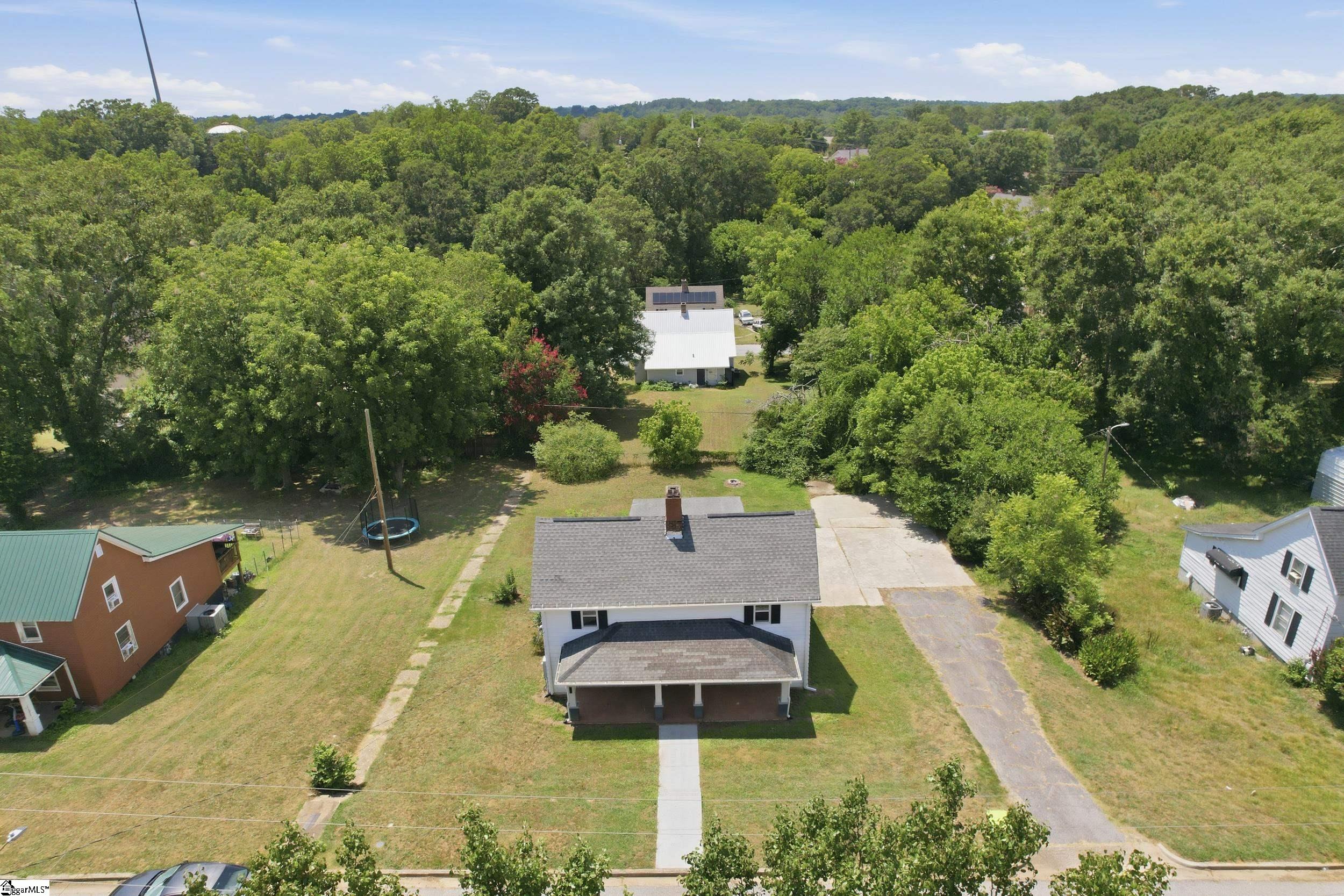 5 Hammett Street