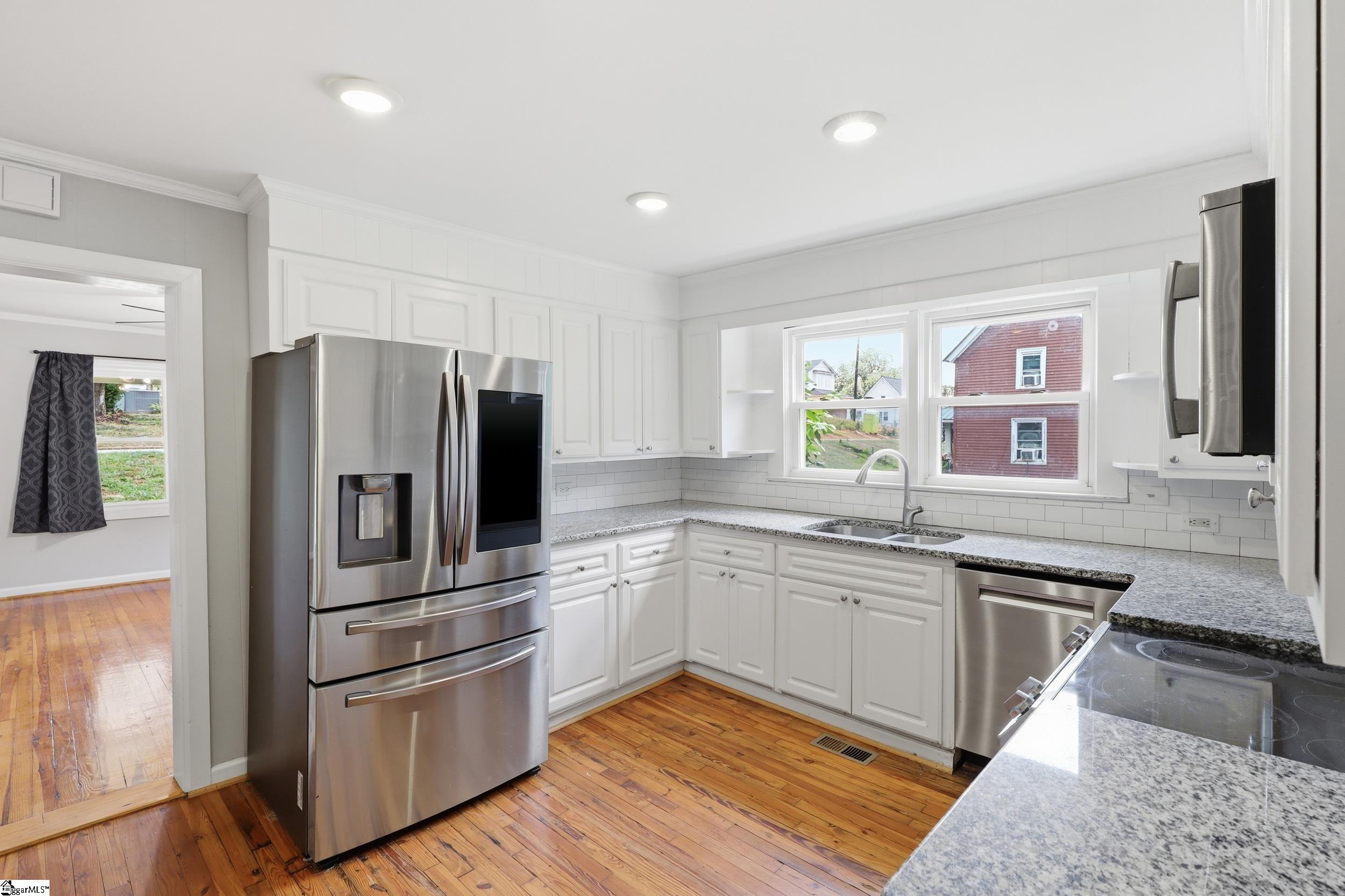 5 Hammett Street