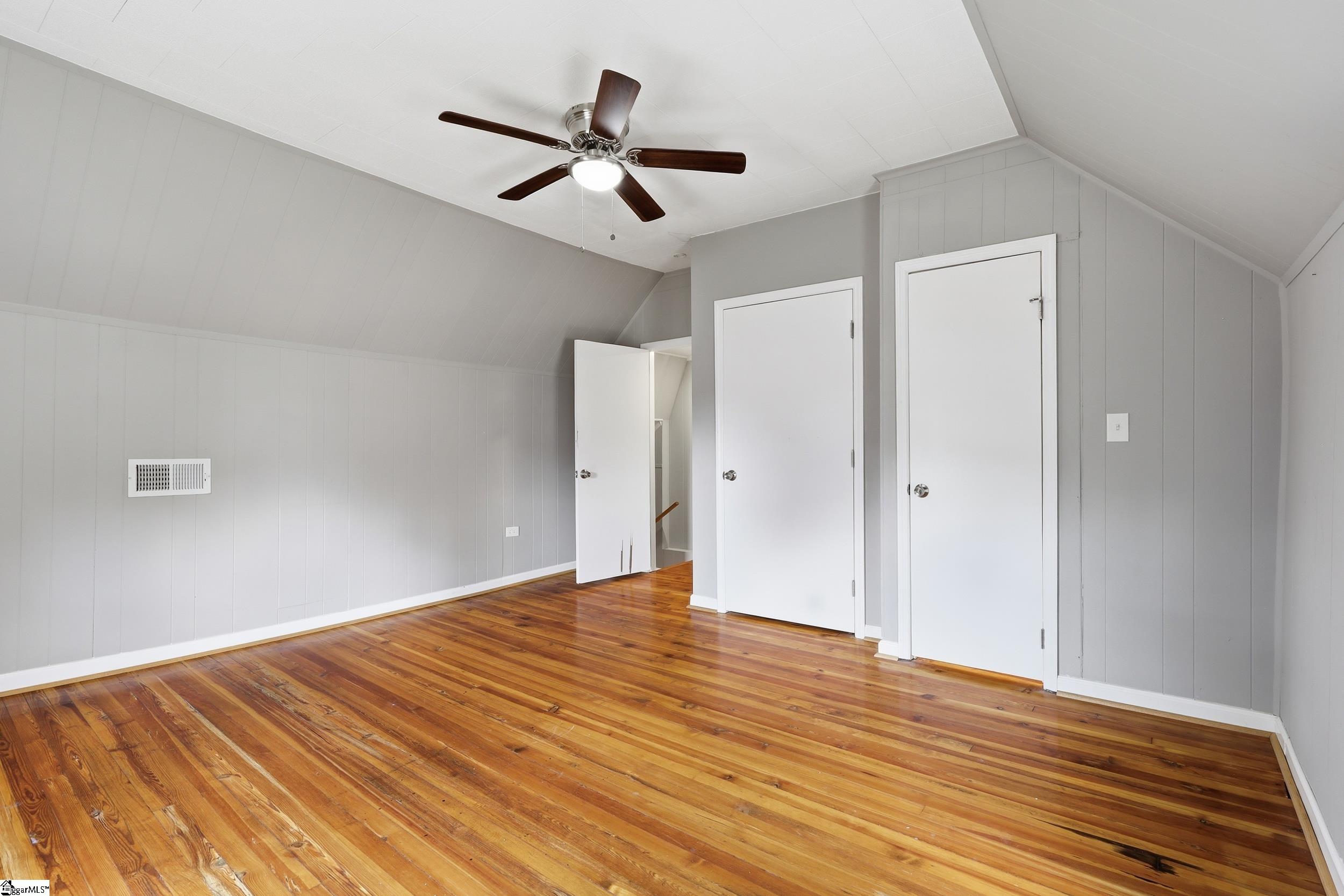 5 Hammett Street