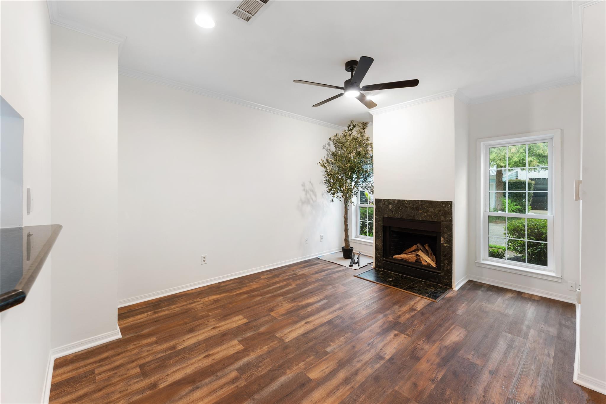 2218 Hopkins Street # 2218
