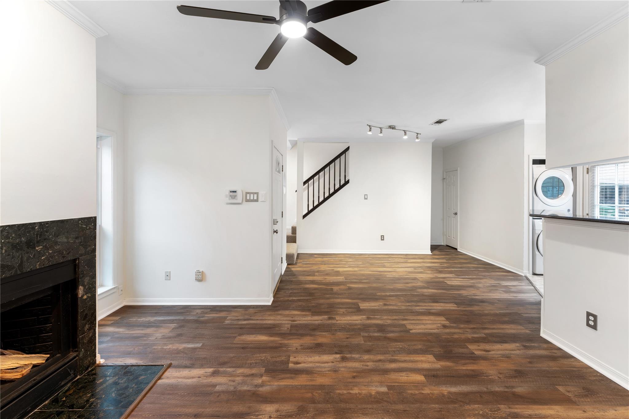 2218 Hopkins Street # 2218