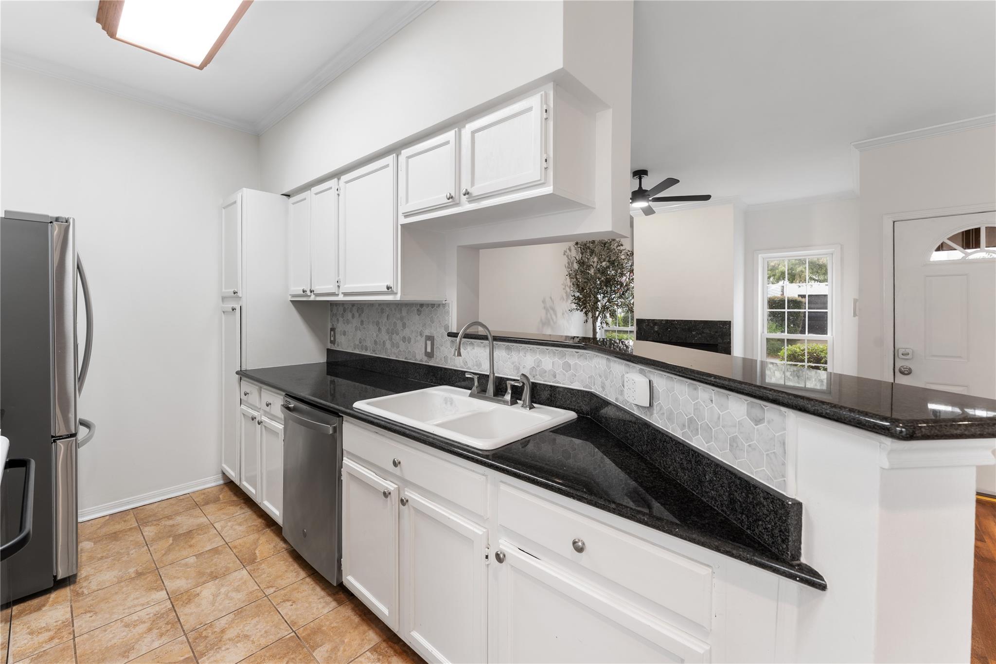 2218 Hopkins Street # 2218